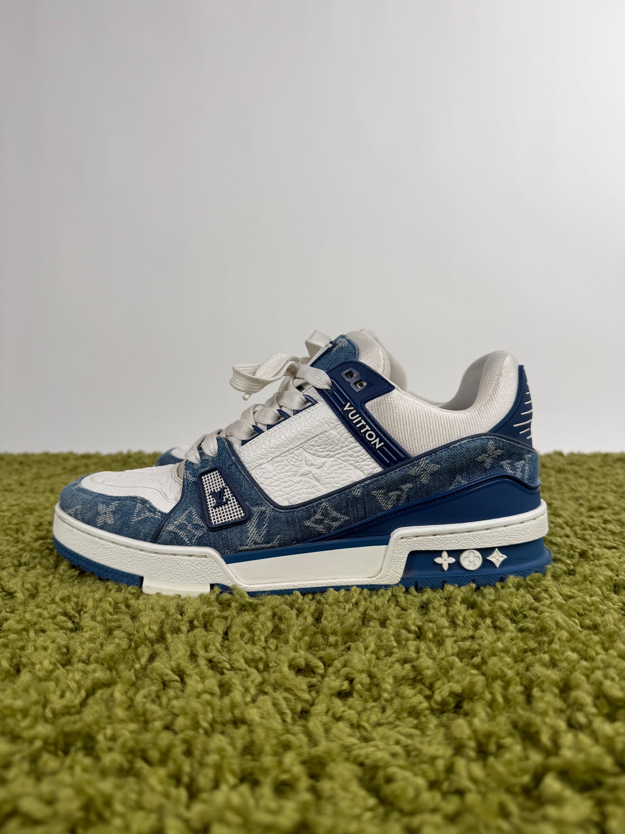 Louis Vuitton In Denim Blu 7.5