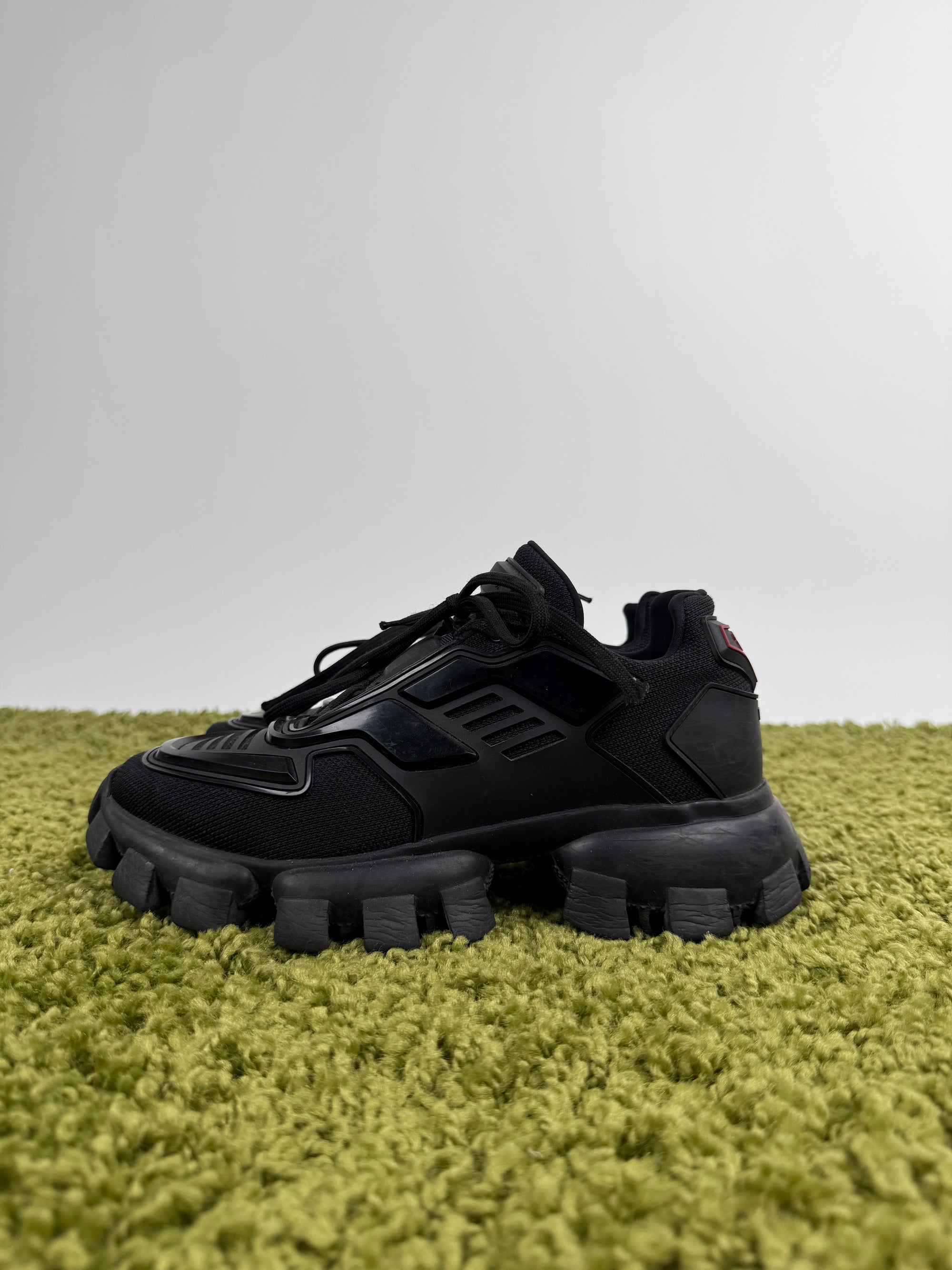 Prada Cloudbust Thunder 40