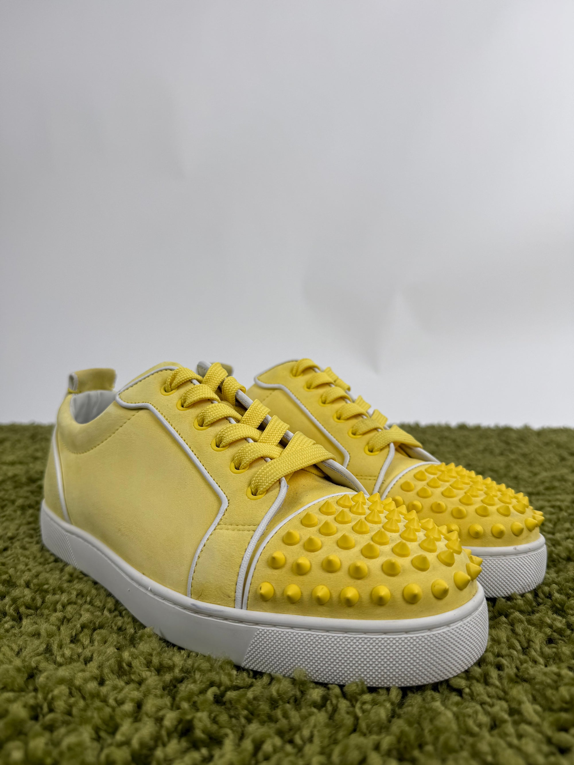 Christian Louboutin Spikes 43