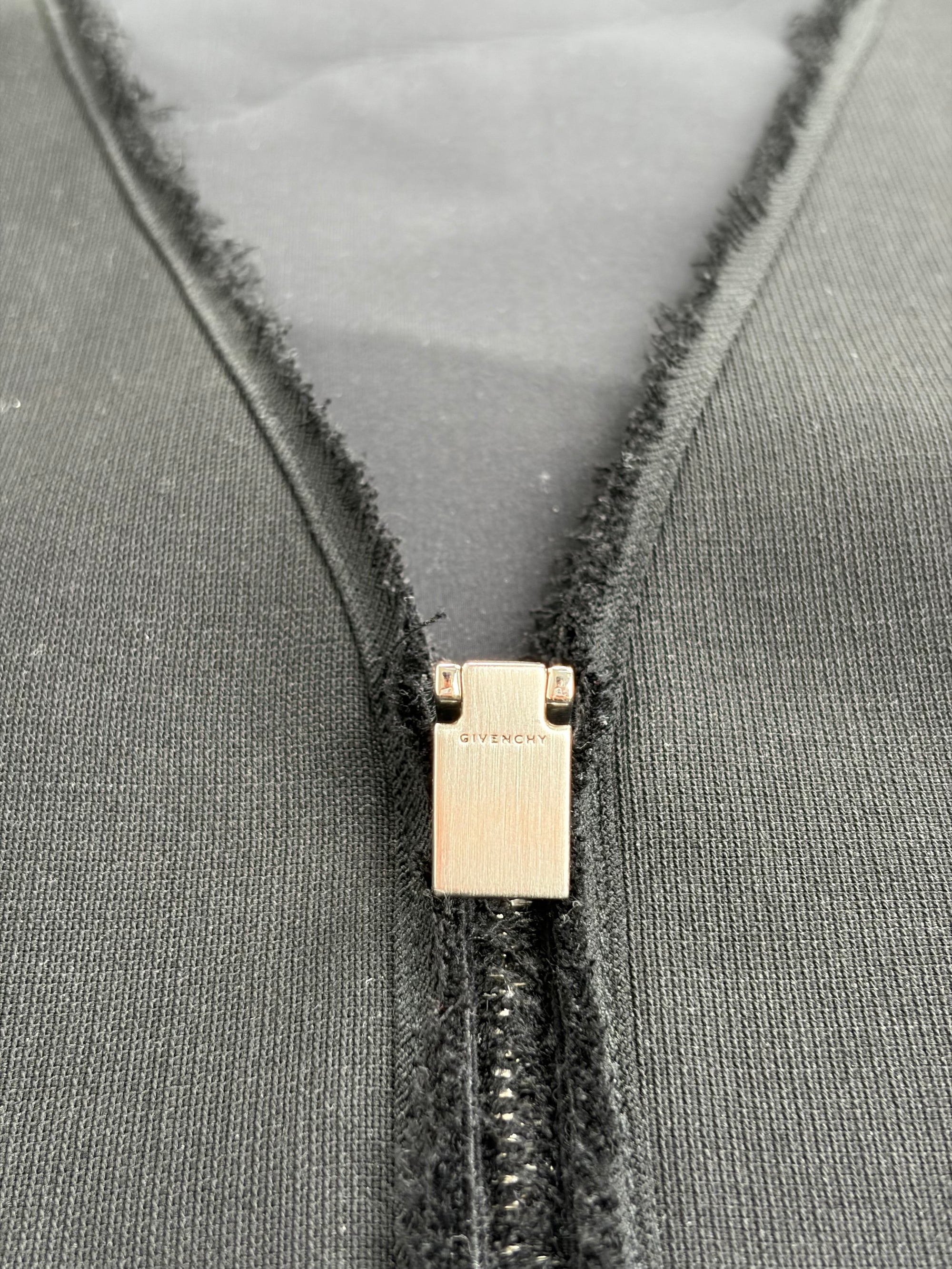 Smanicato Givenchy Size 50 nero