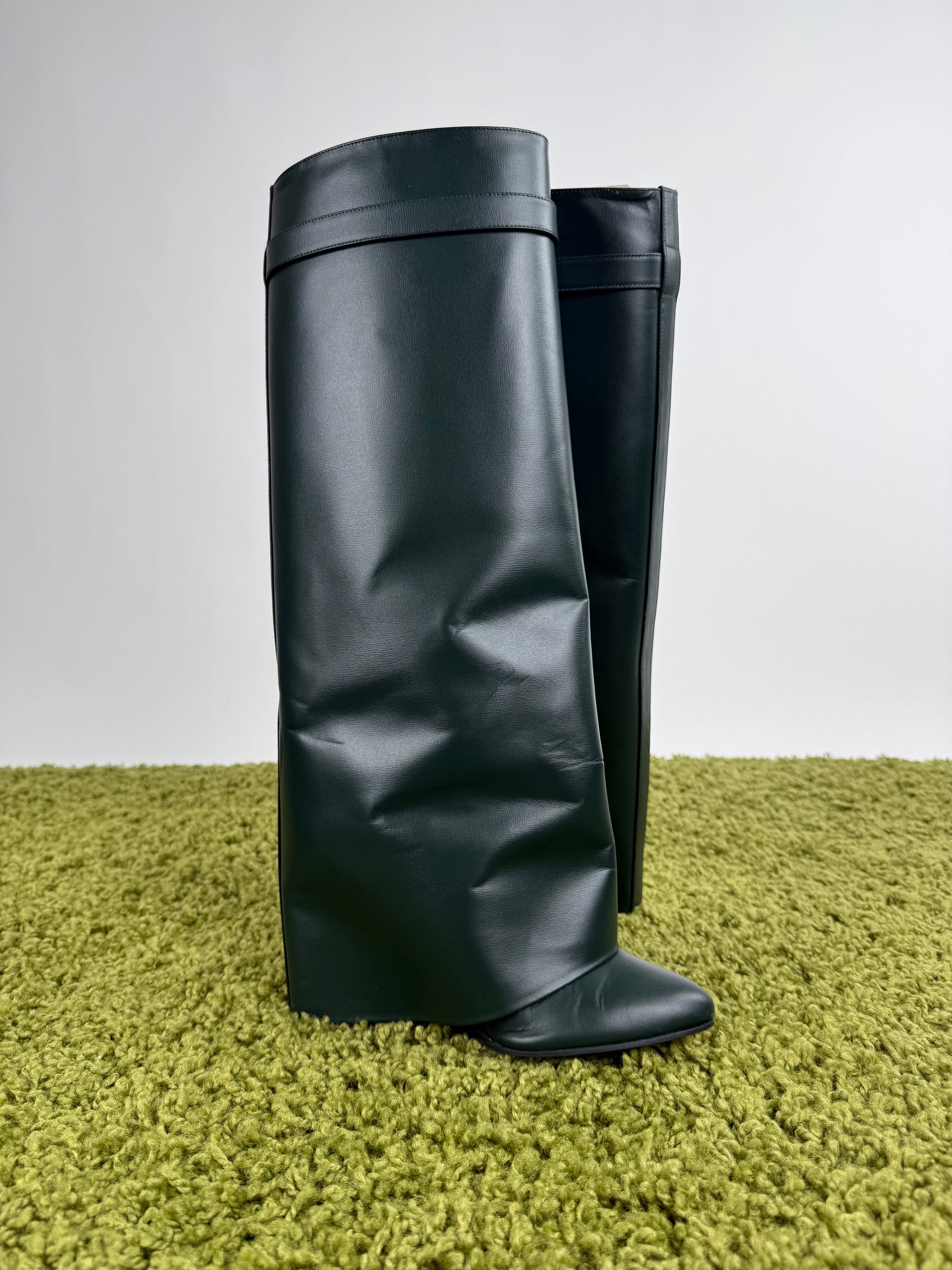 Stivali Shark Lock Verde Scuro Givenchy 39.5