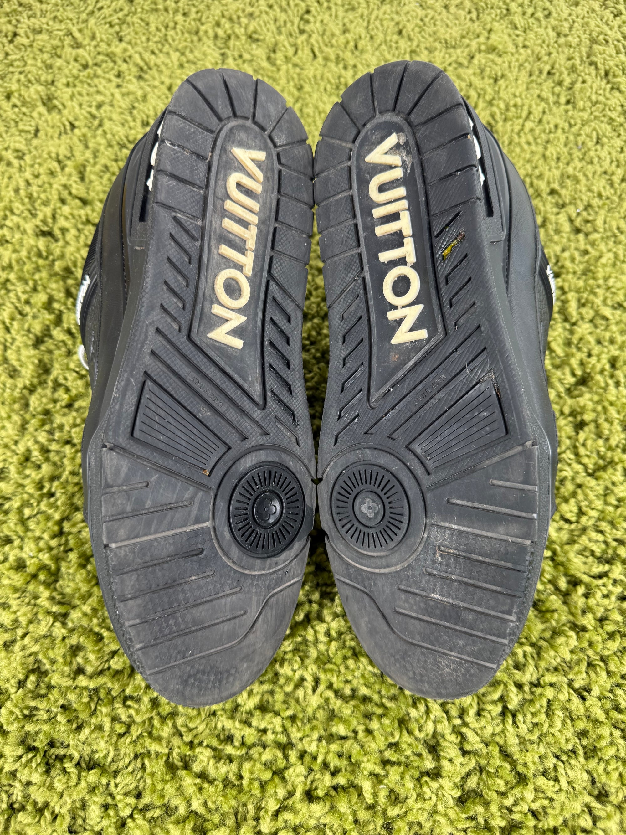 Louis Vuitton Trainer Nera 8