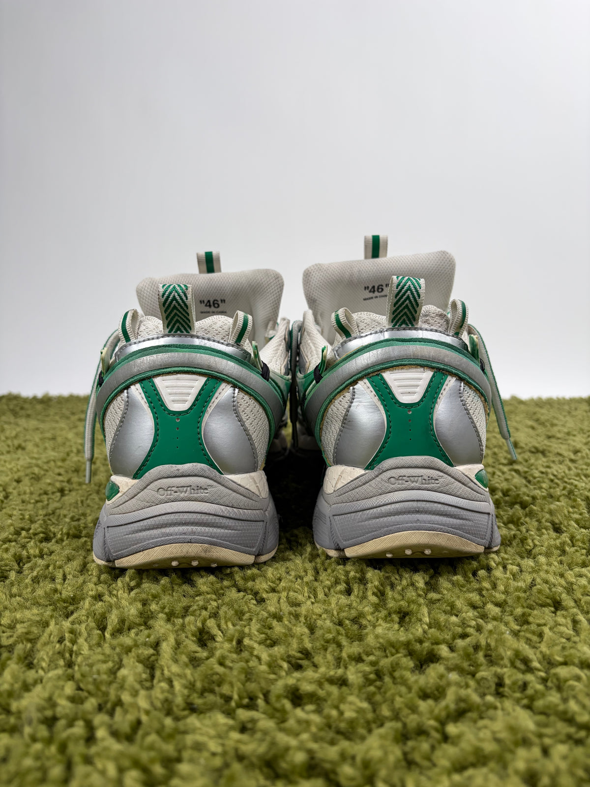 Off-White Verde Multicolor 46