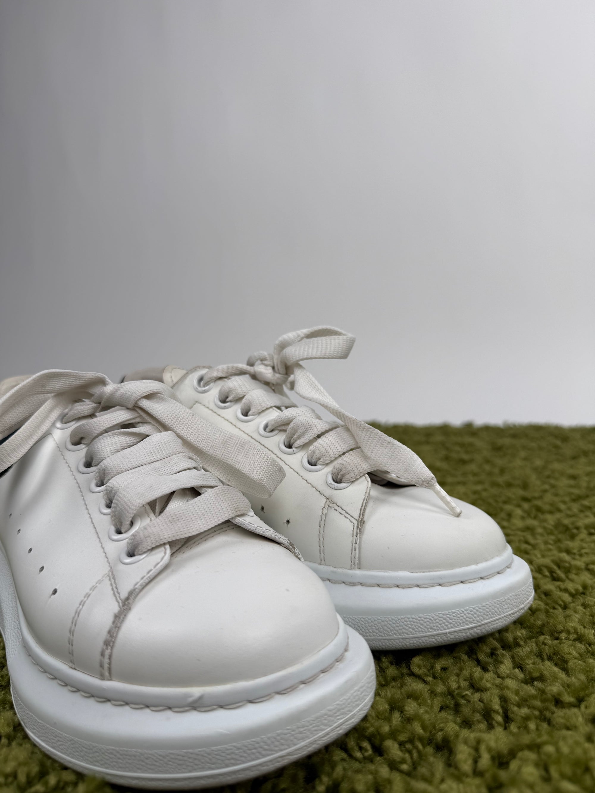 Alexander Mcqueen Sneaker 37