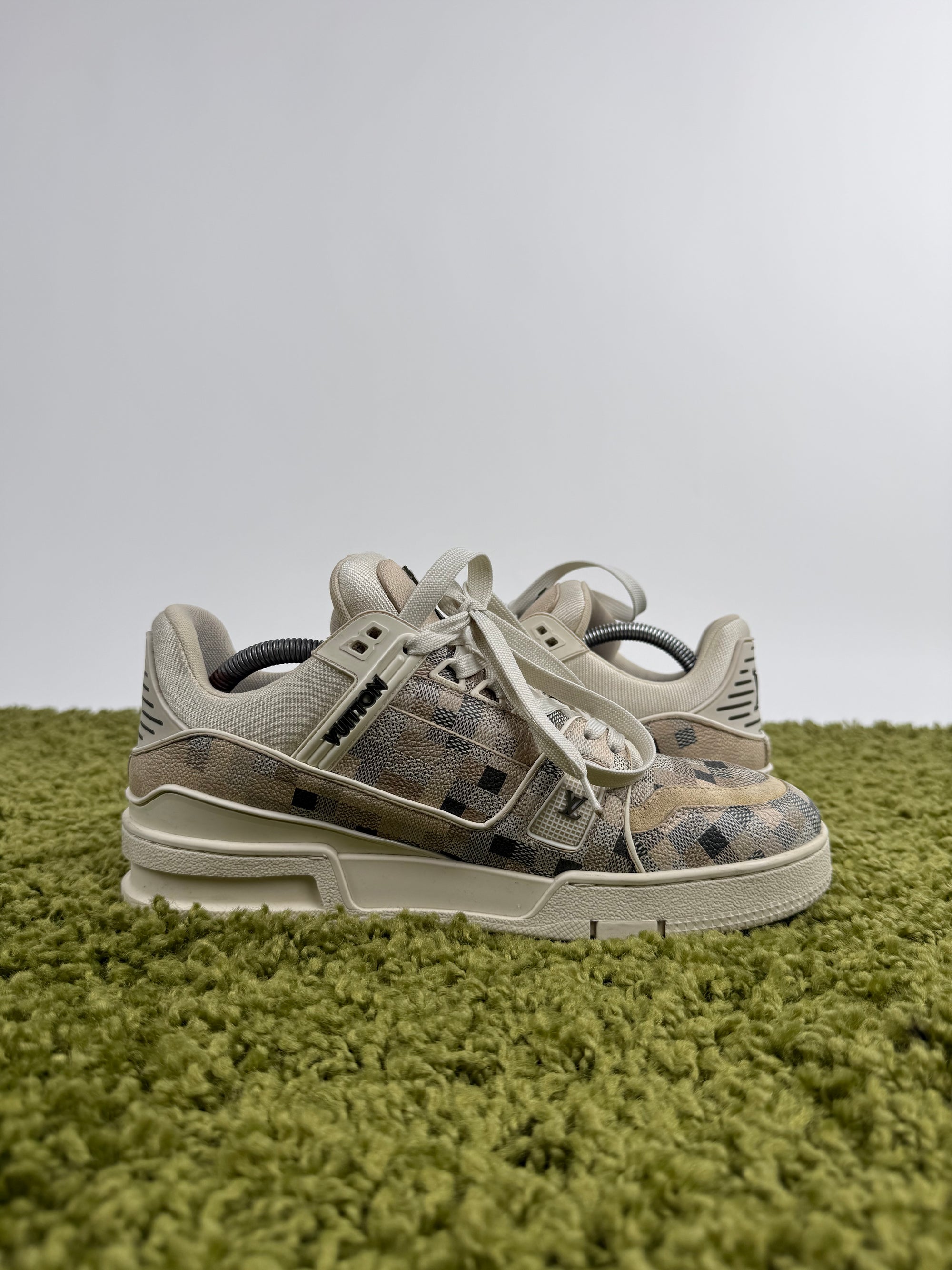 Louis Vuitton Trainer 40 veste 41