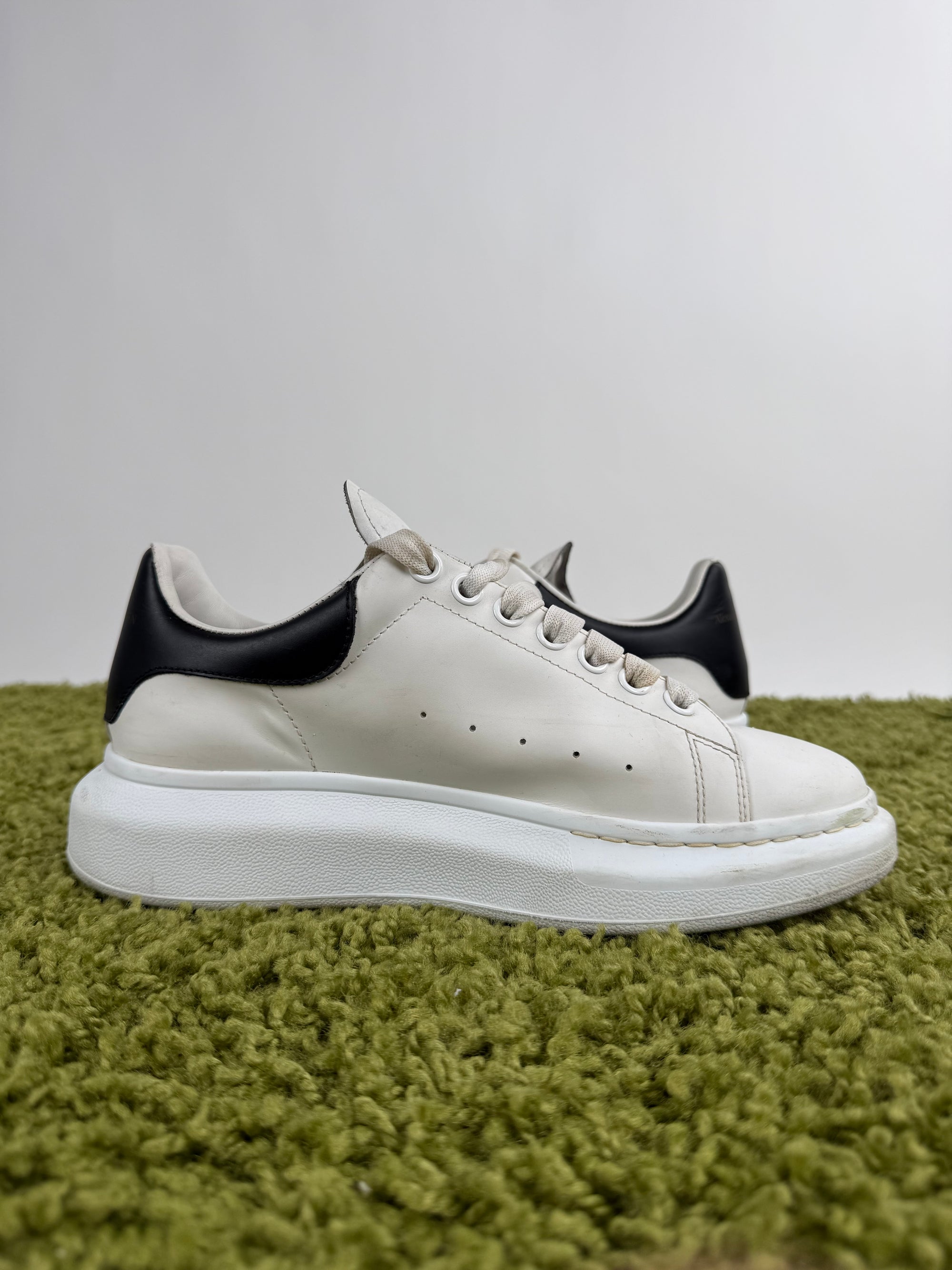 Alexander Mcqueen Bianca 40
