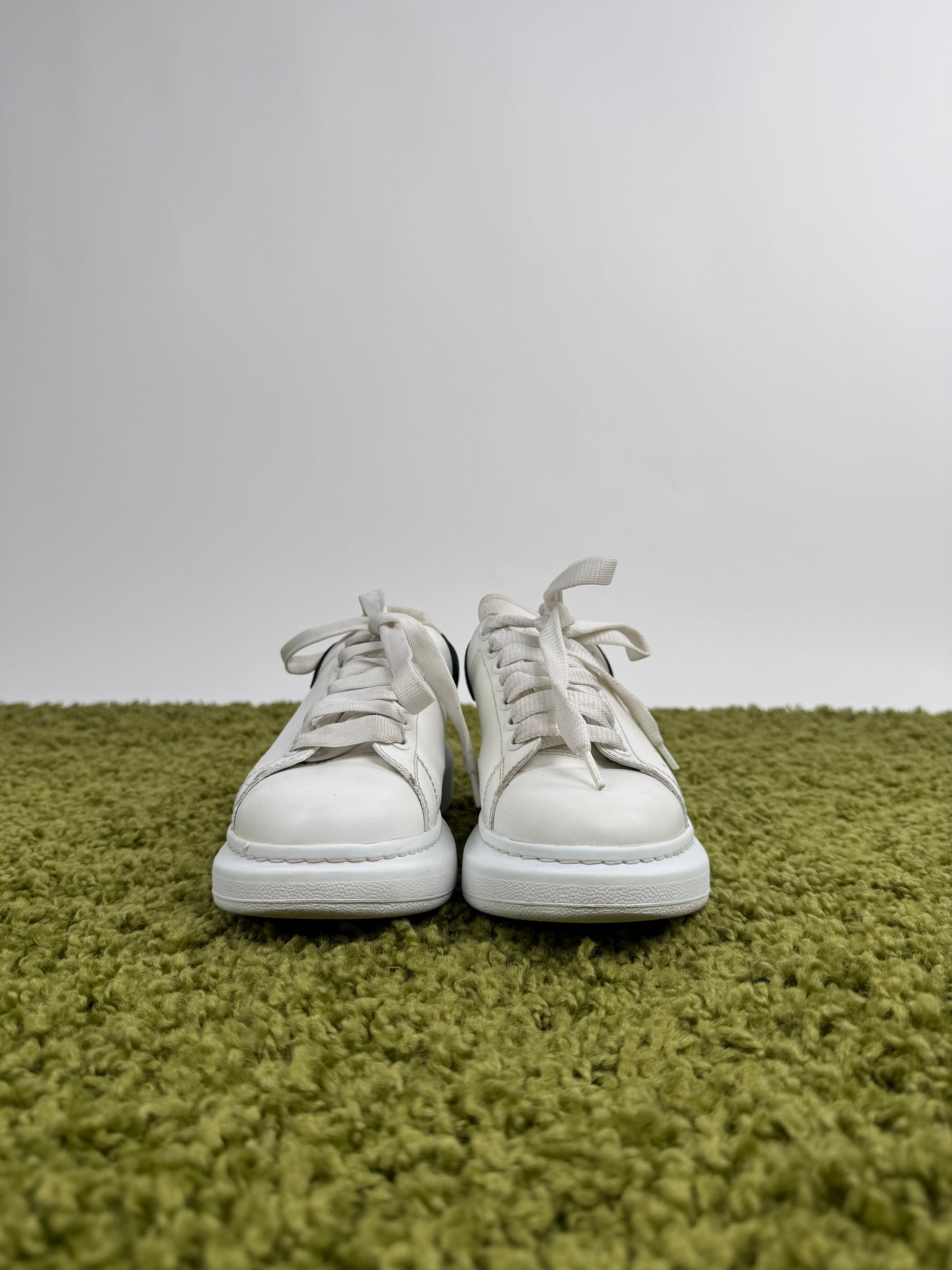 Alexander Mcqueen Sneaker 37