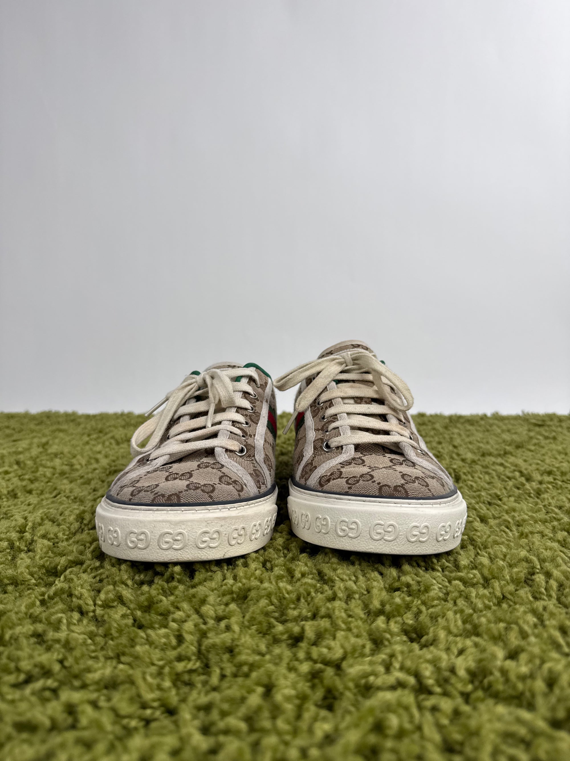 Gucci Tennis Low Beige 9+