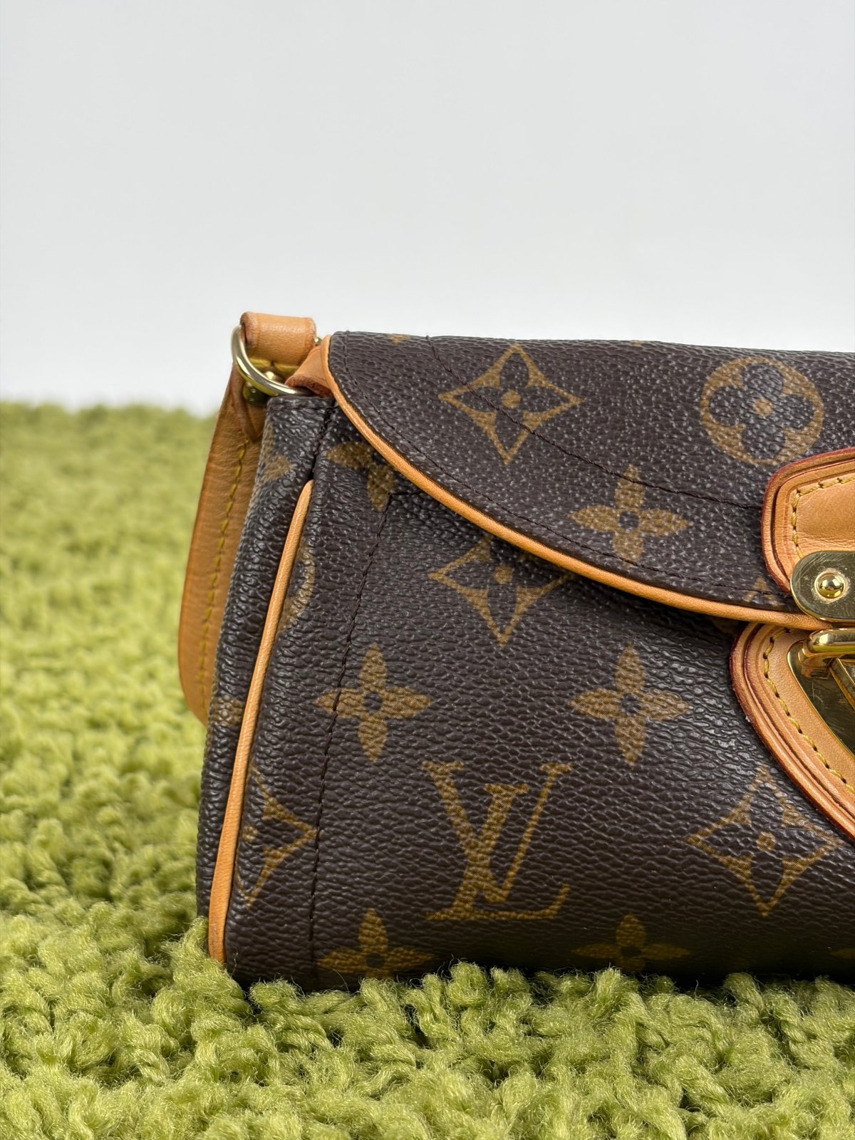 Borsa Louis Vuitton Monogram Beverly Marrone - Second Hand Di Fiore
