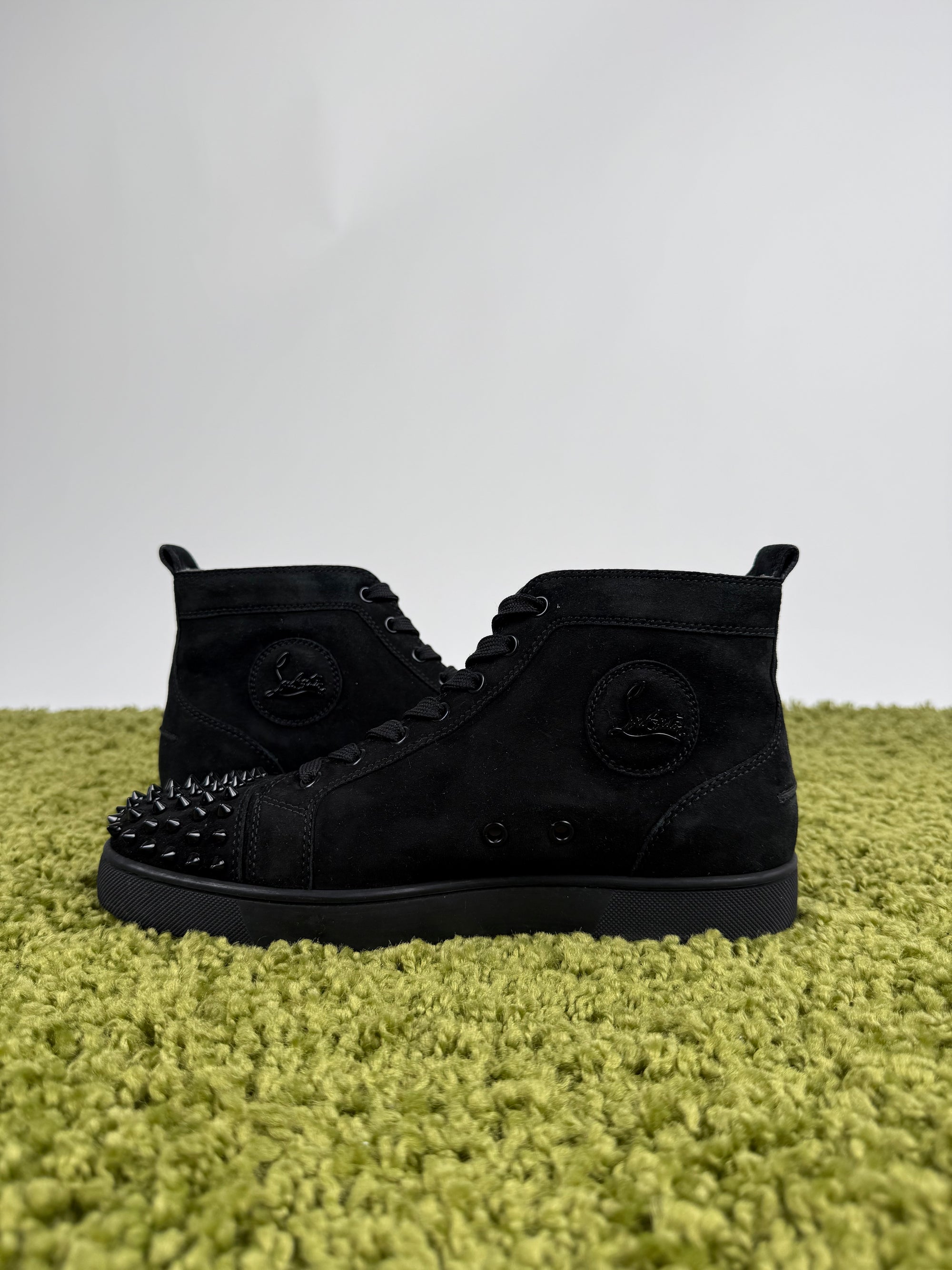 Christian Louboutin spike sneaker 41