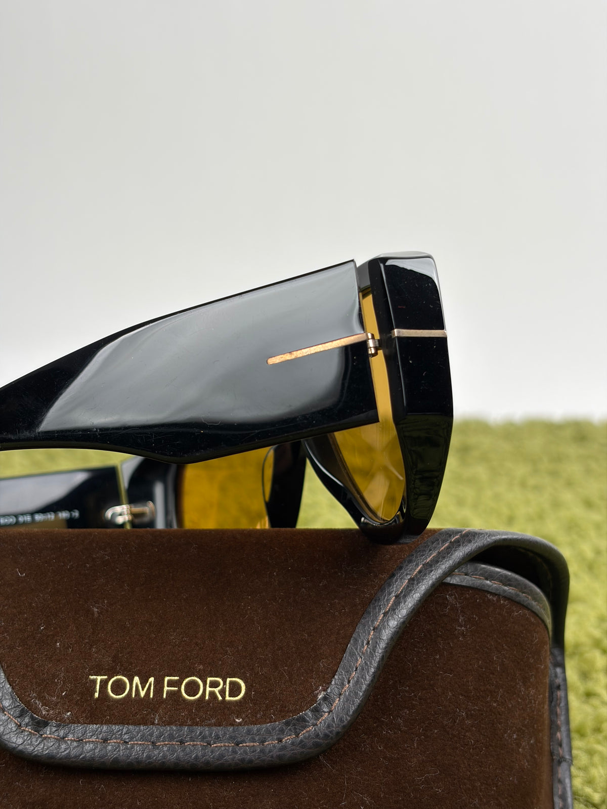 Occhiali da sole TOM FORD  Neri con lenti Gialle