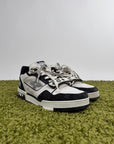 Louis Vuitton Trainer 42 veste 43