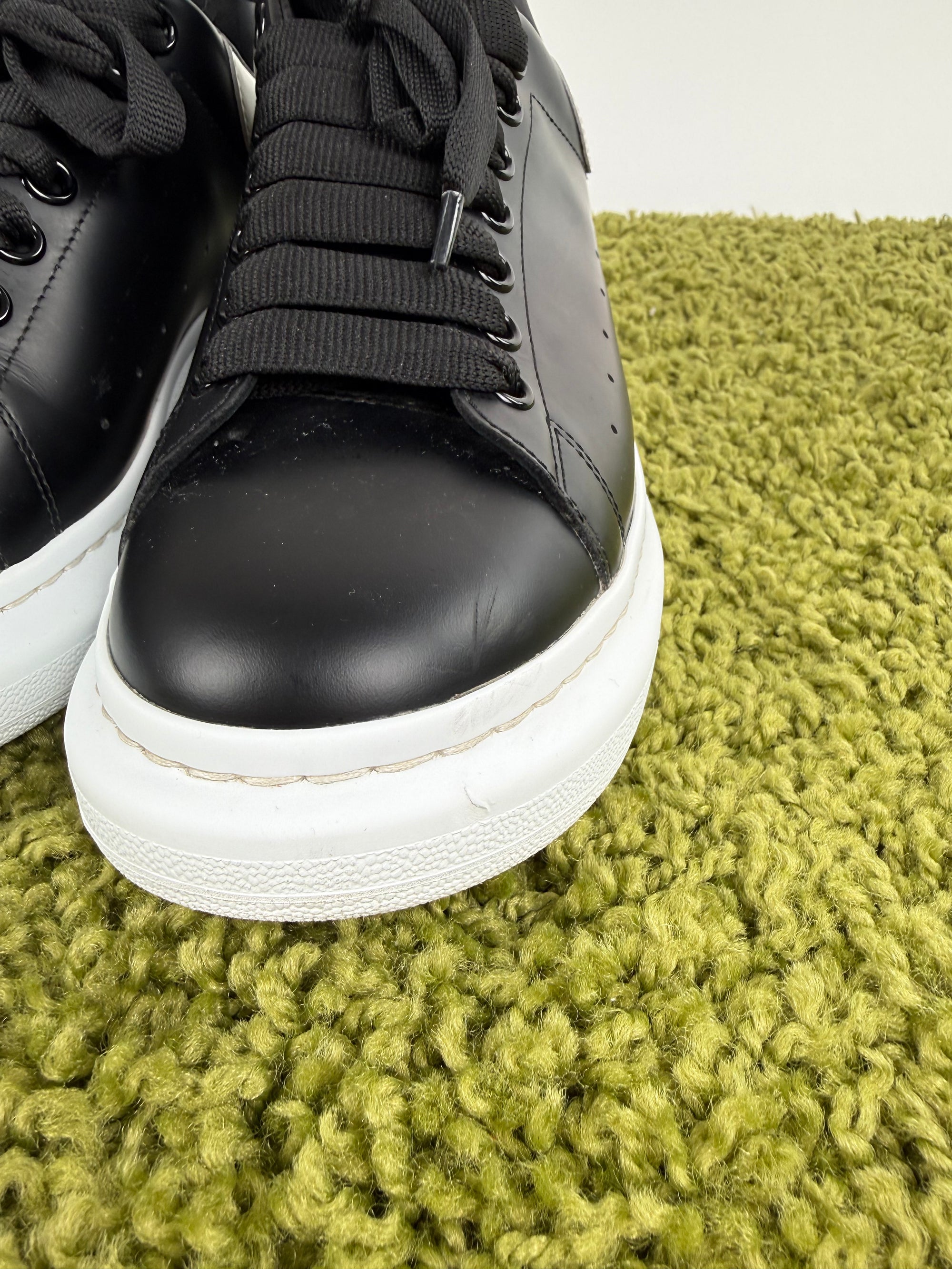Alexander Mcqueen Sneaker nere 42