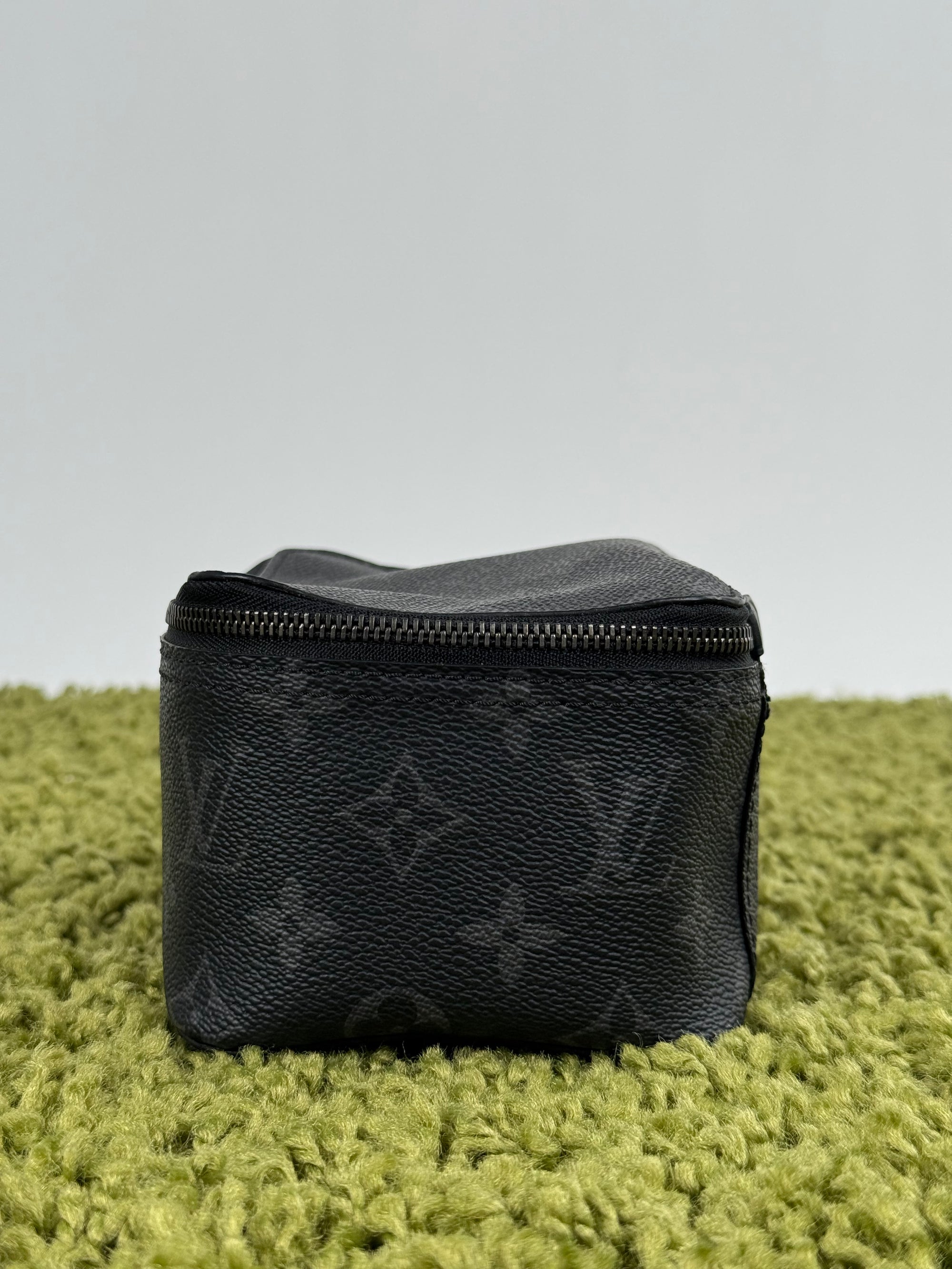 Pochette Monogram Eclipse Packing Cube PM Louis Vuitton Nera