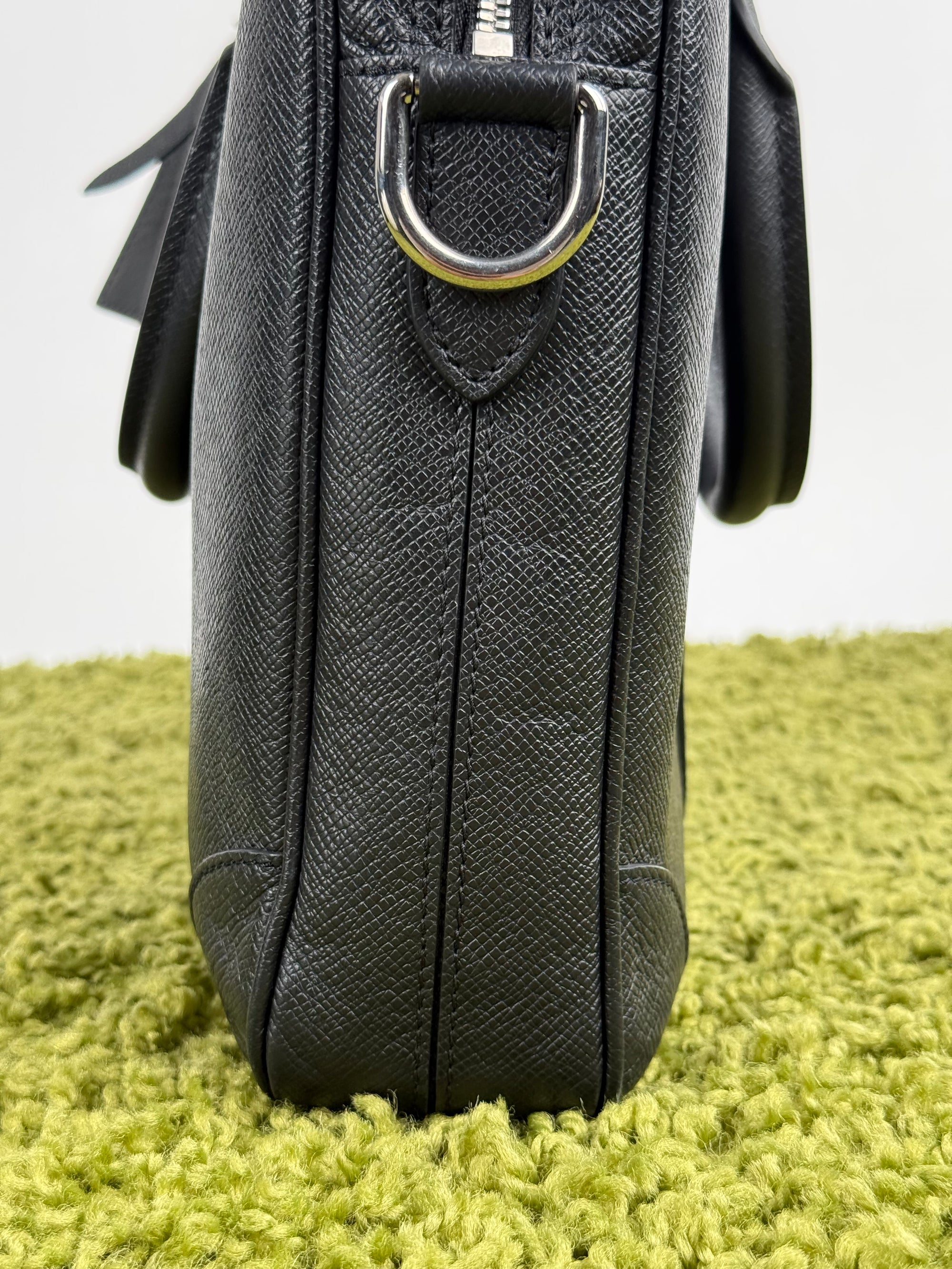 Portadocumenti Voyage Louis Vuitton Grigio