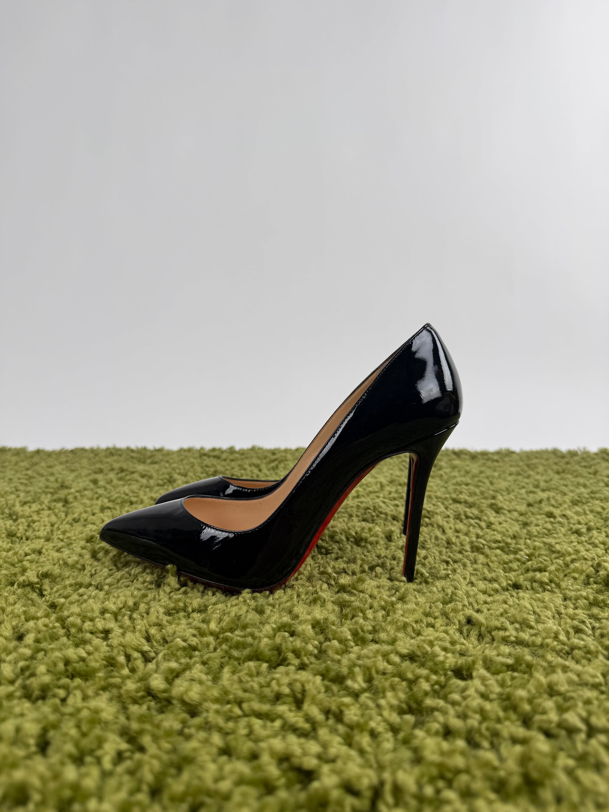 Tacchi Louboutin 37.5