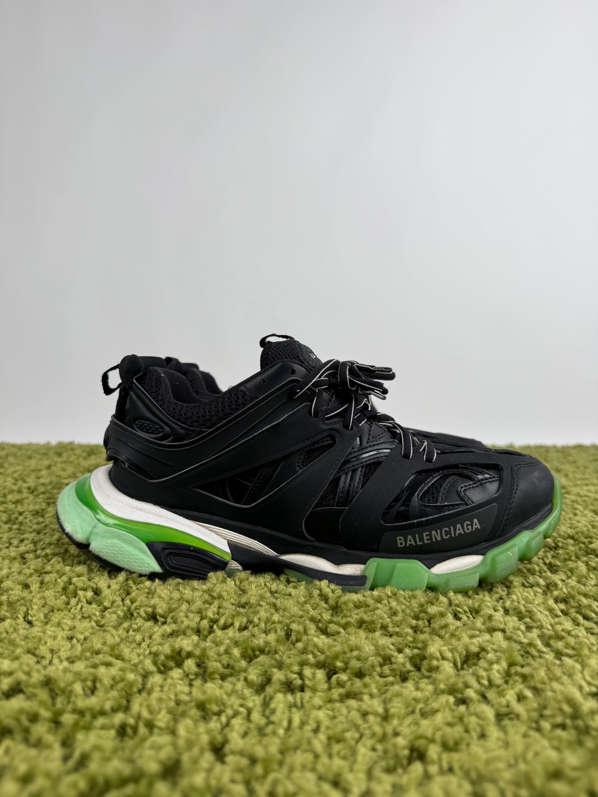 Balenciaga Track 42