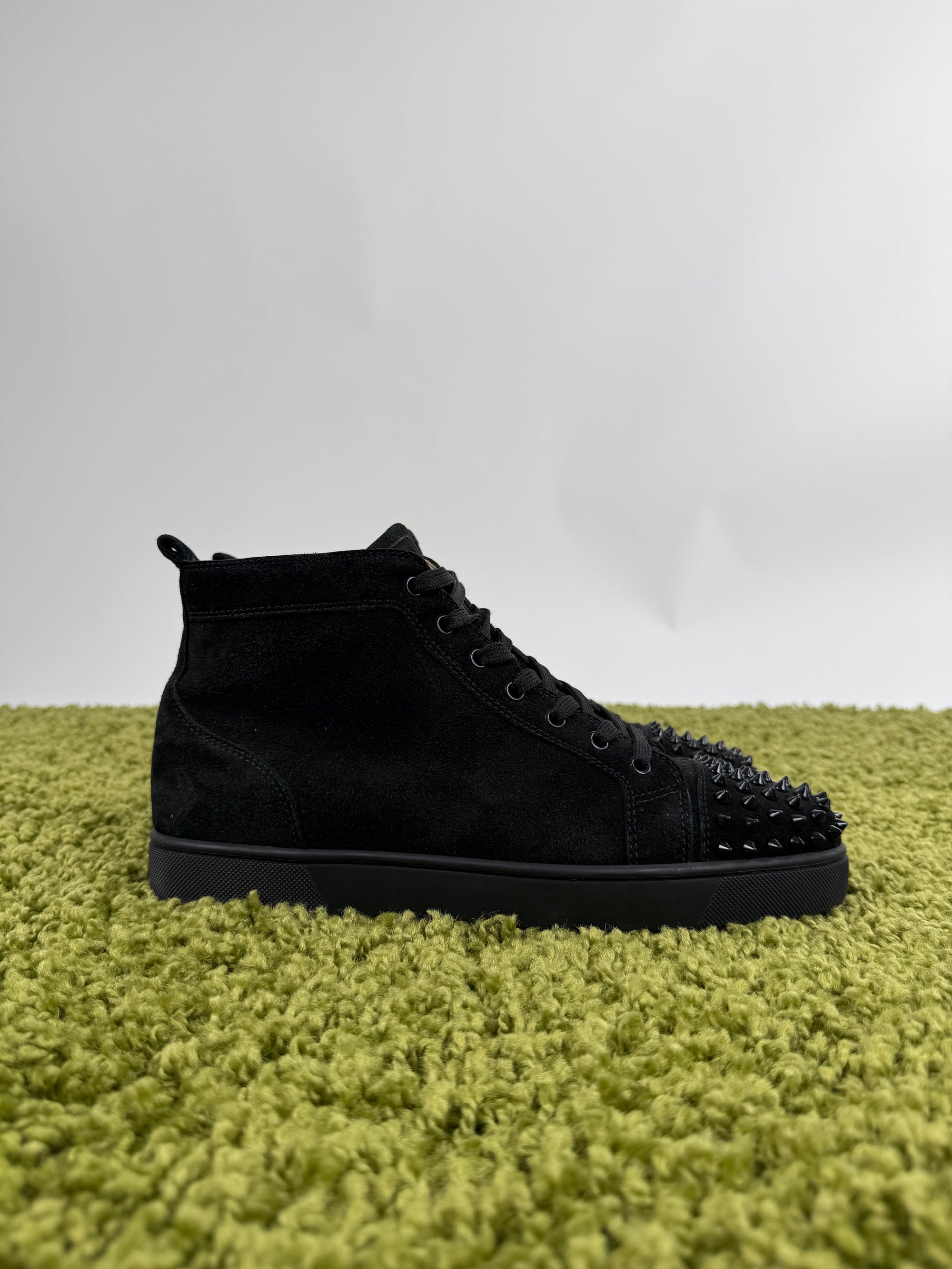 Christian Louboutin Spikes 42