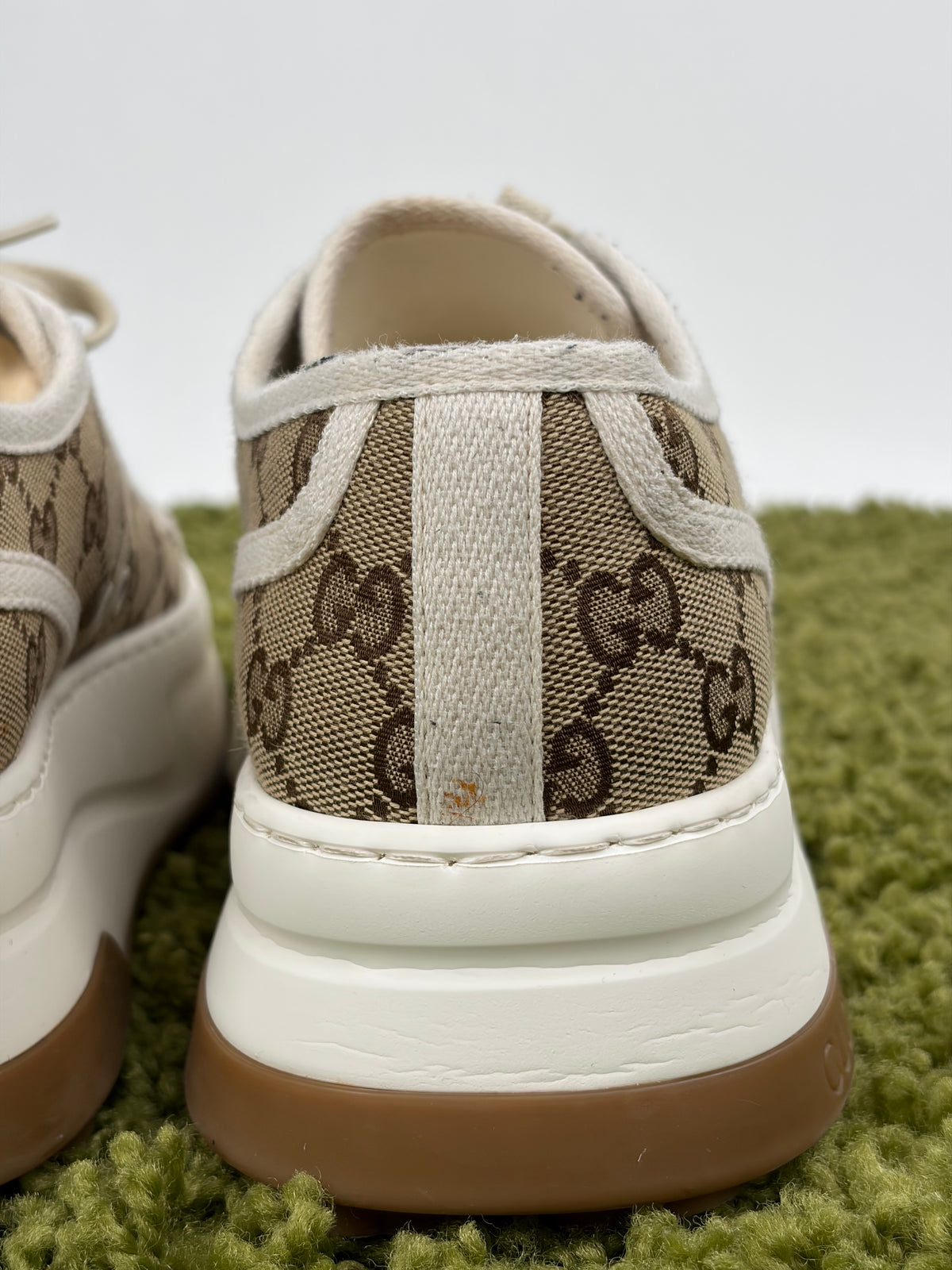 Gucci Tennis Platform Beige 8+