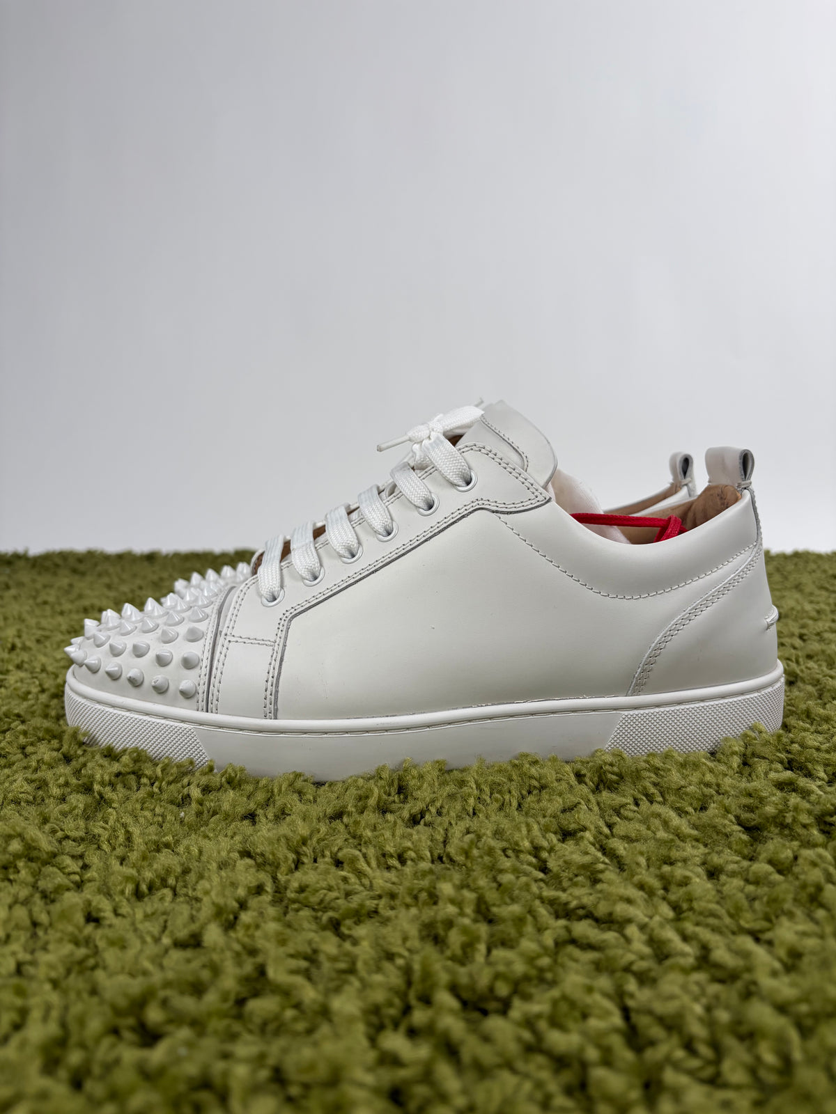 Christian Louboutin Spikes Bianco 43