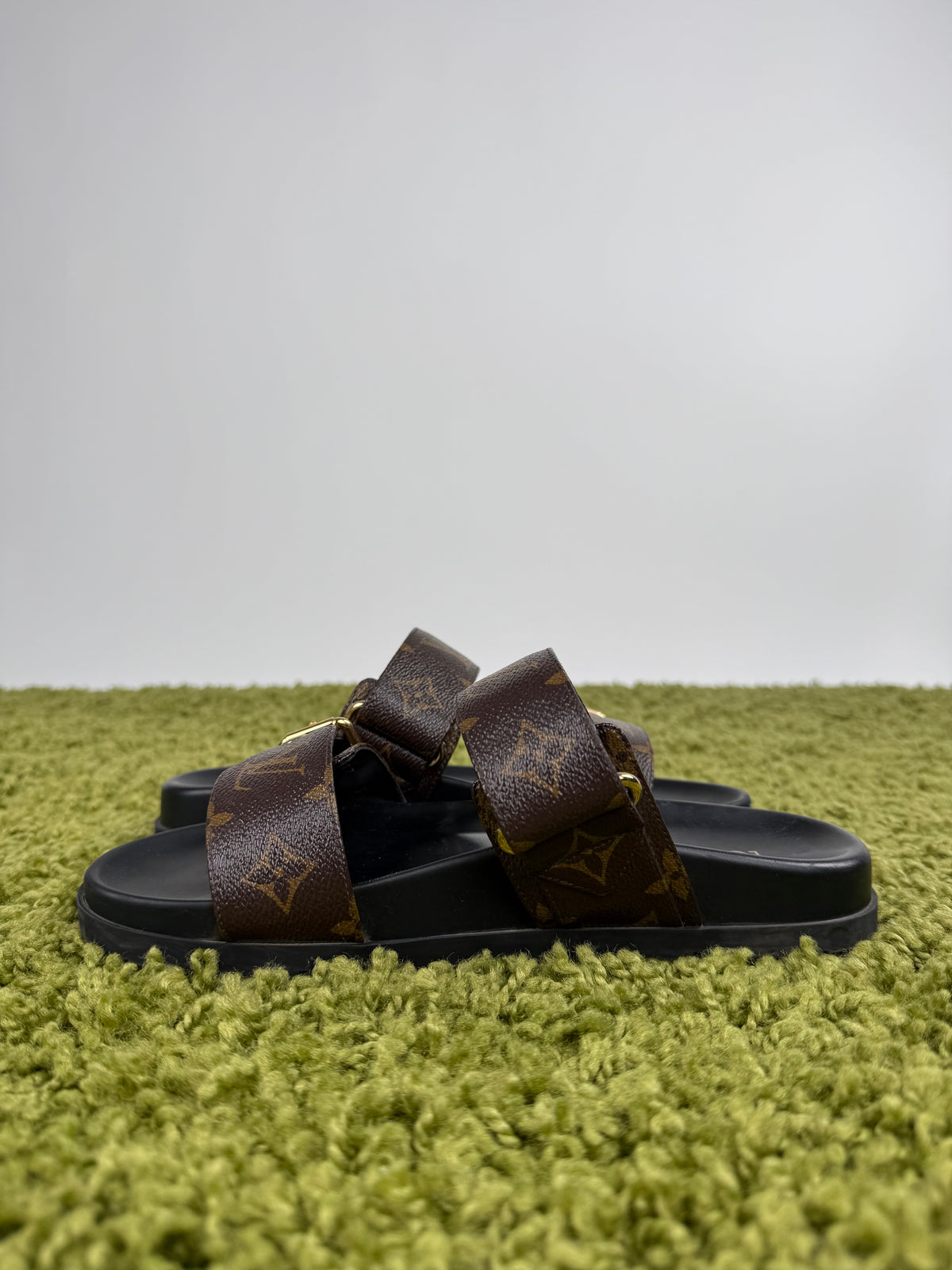 Mule Bom Dia  Louis Vuitton Marrone