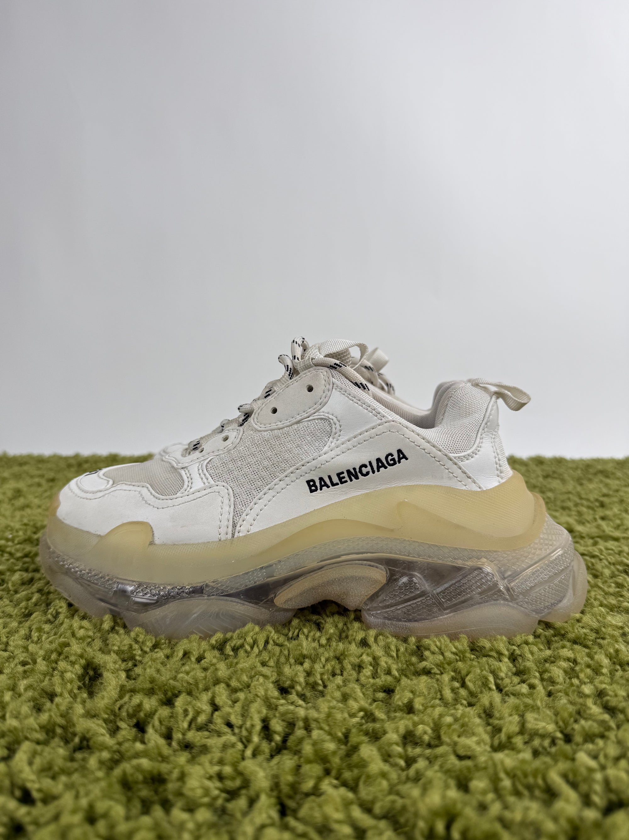 Balenciaga Triple S Bianca 37