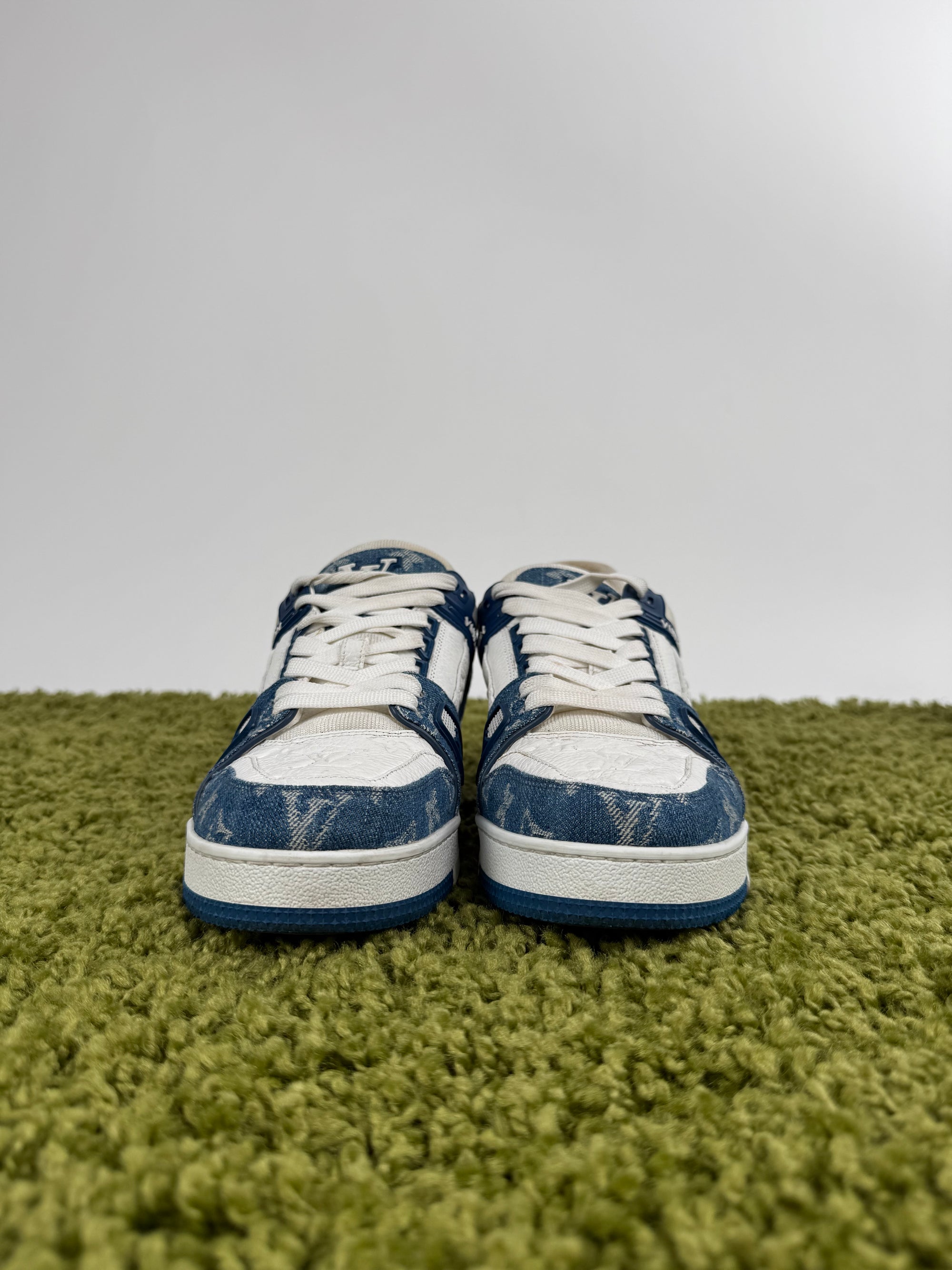 Louis Vuitton Trainer In Denim Blu 6