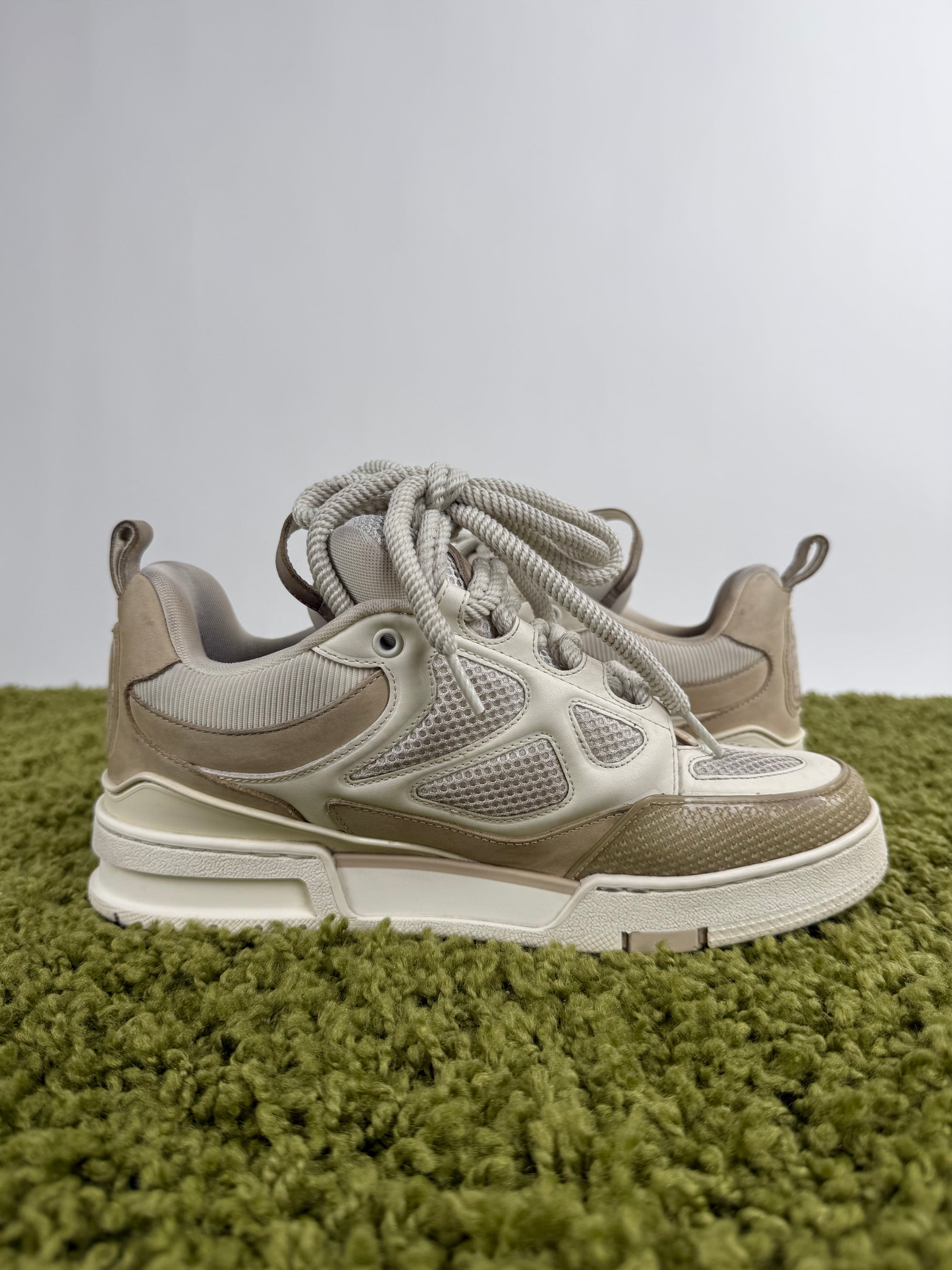Louis Vuitton Skate Beige 7.5
