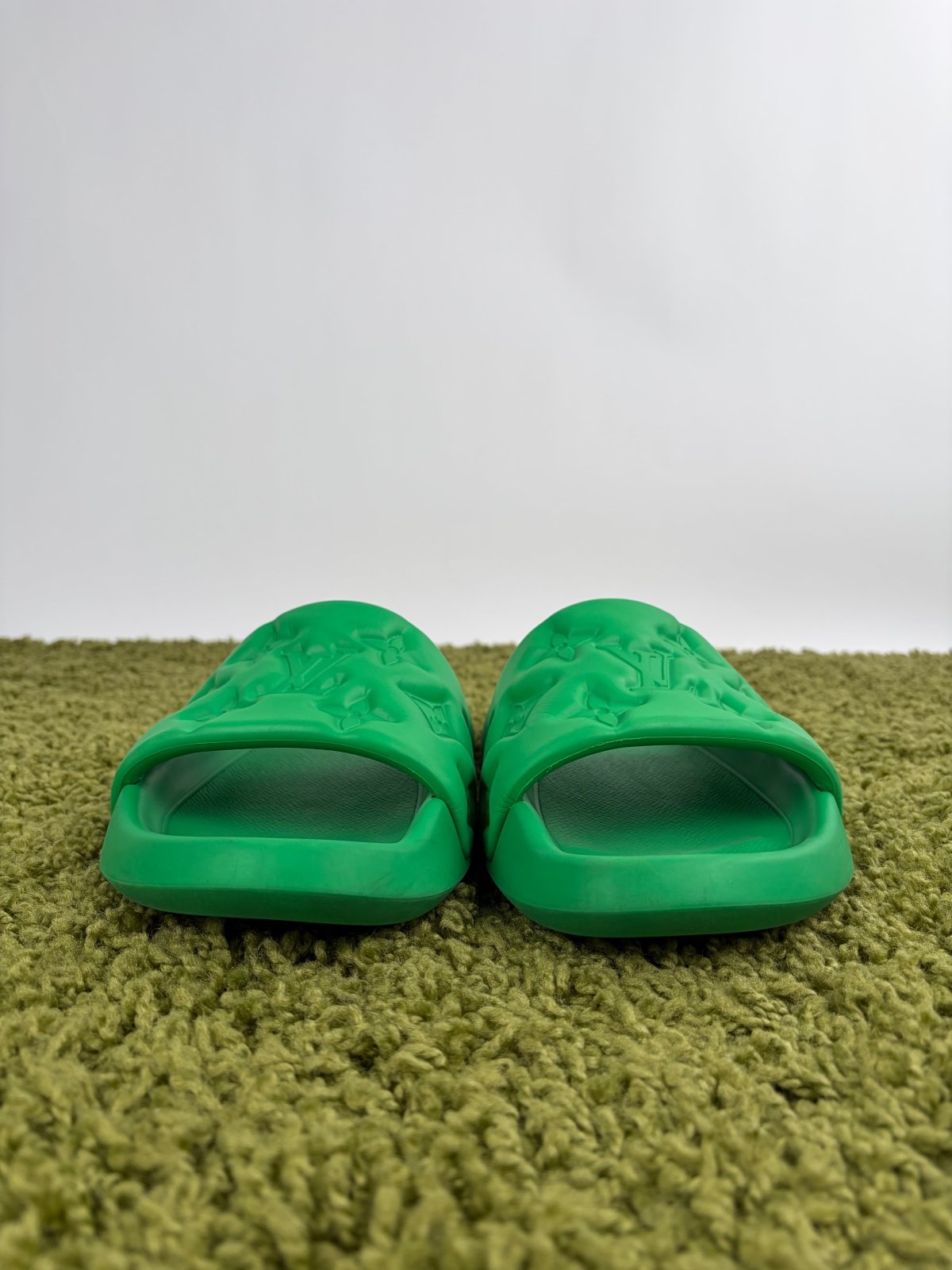 Waterfront Mule Louis Vuitton Verde 44 - Second Hand Di Fiore