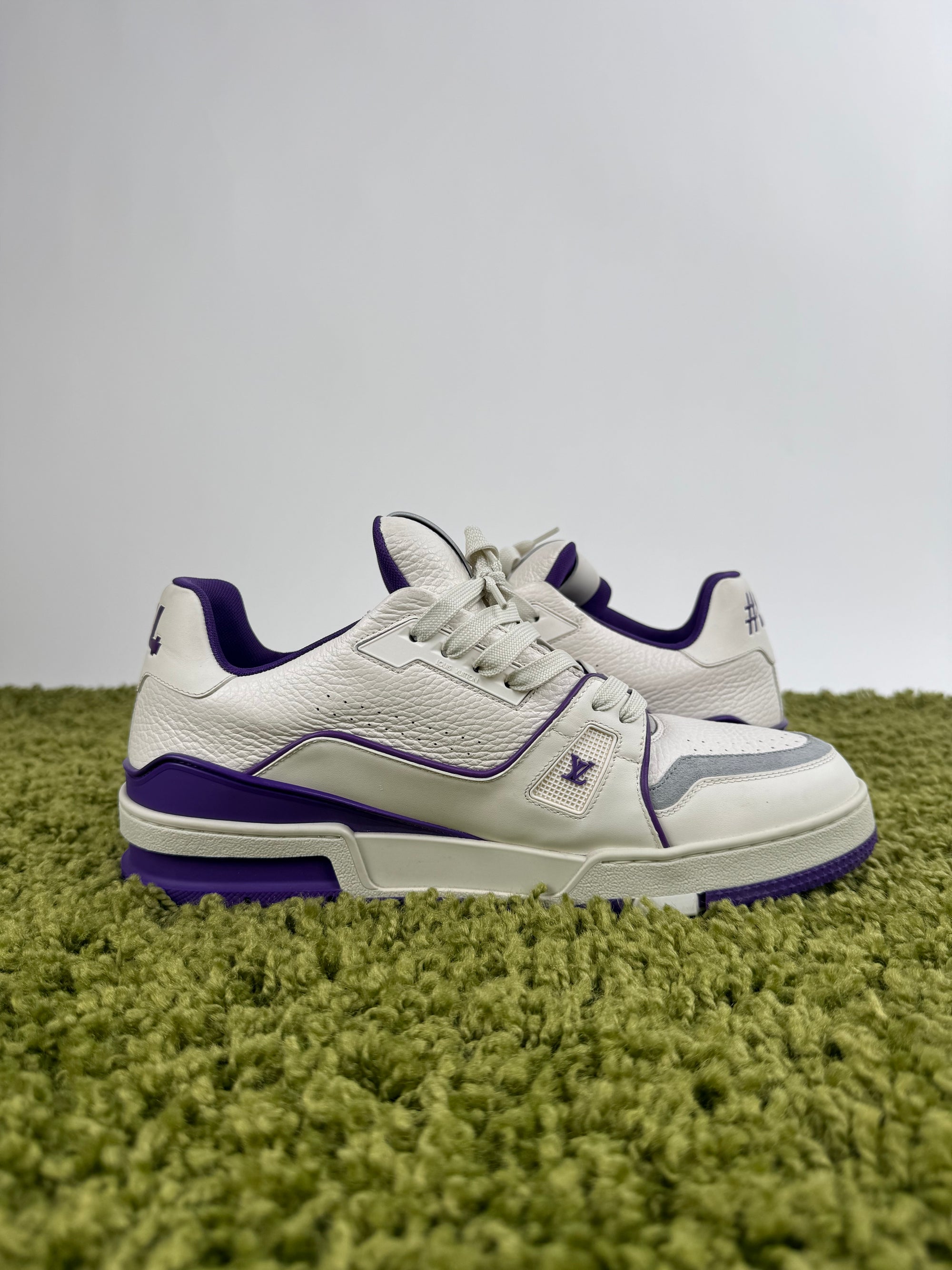 Louis Vuitton Trainer viola 8.5