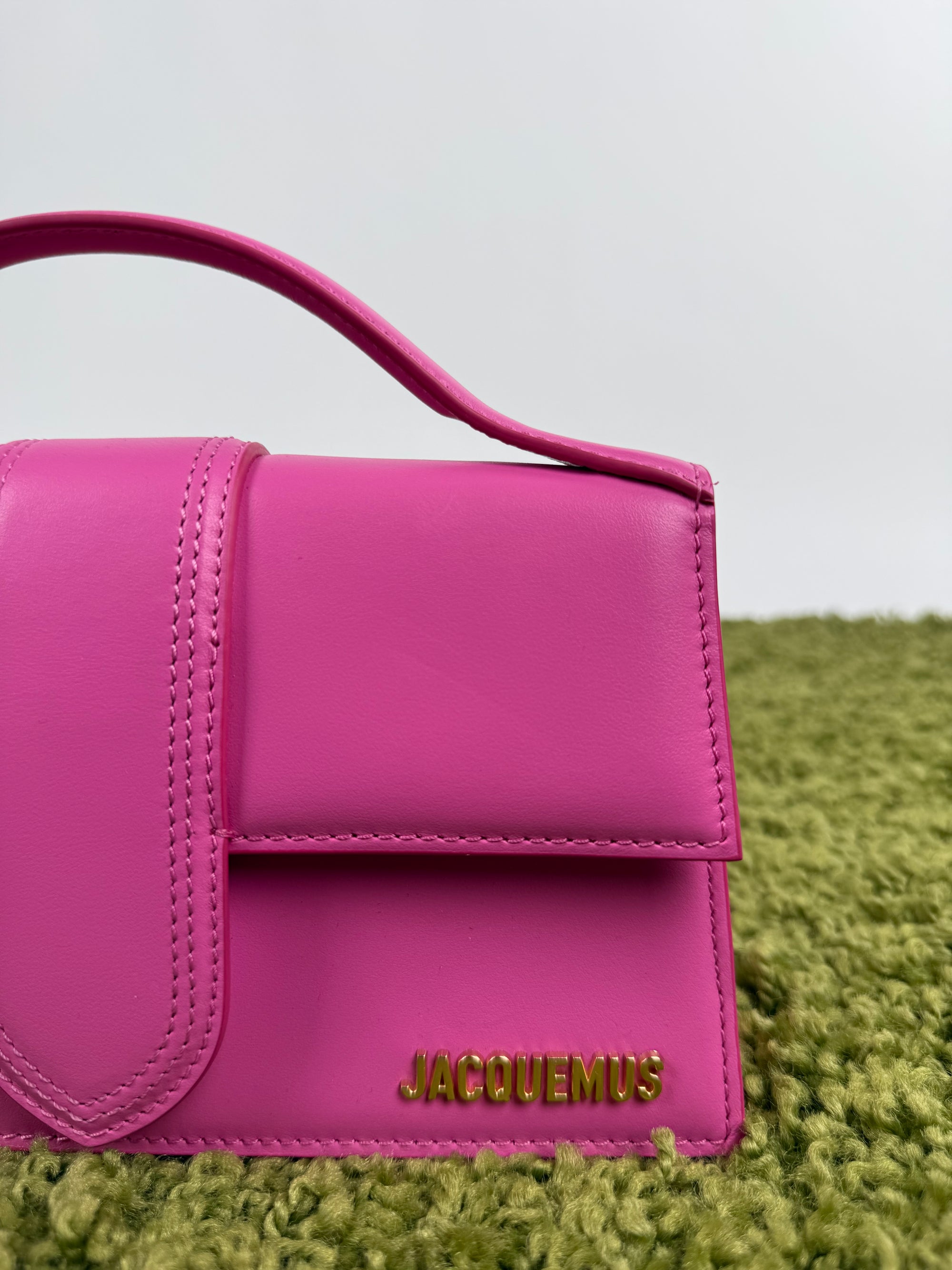 Jacquemus La grande Bambino Rosa