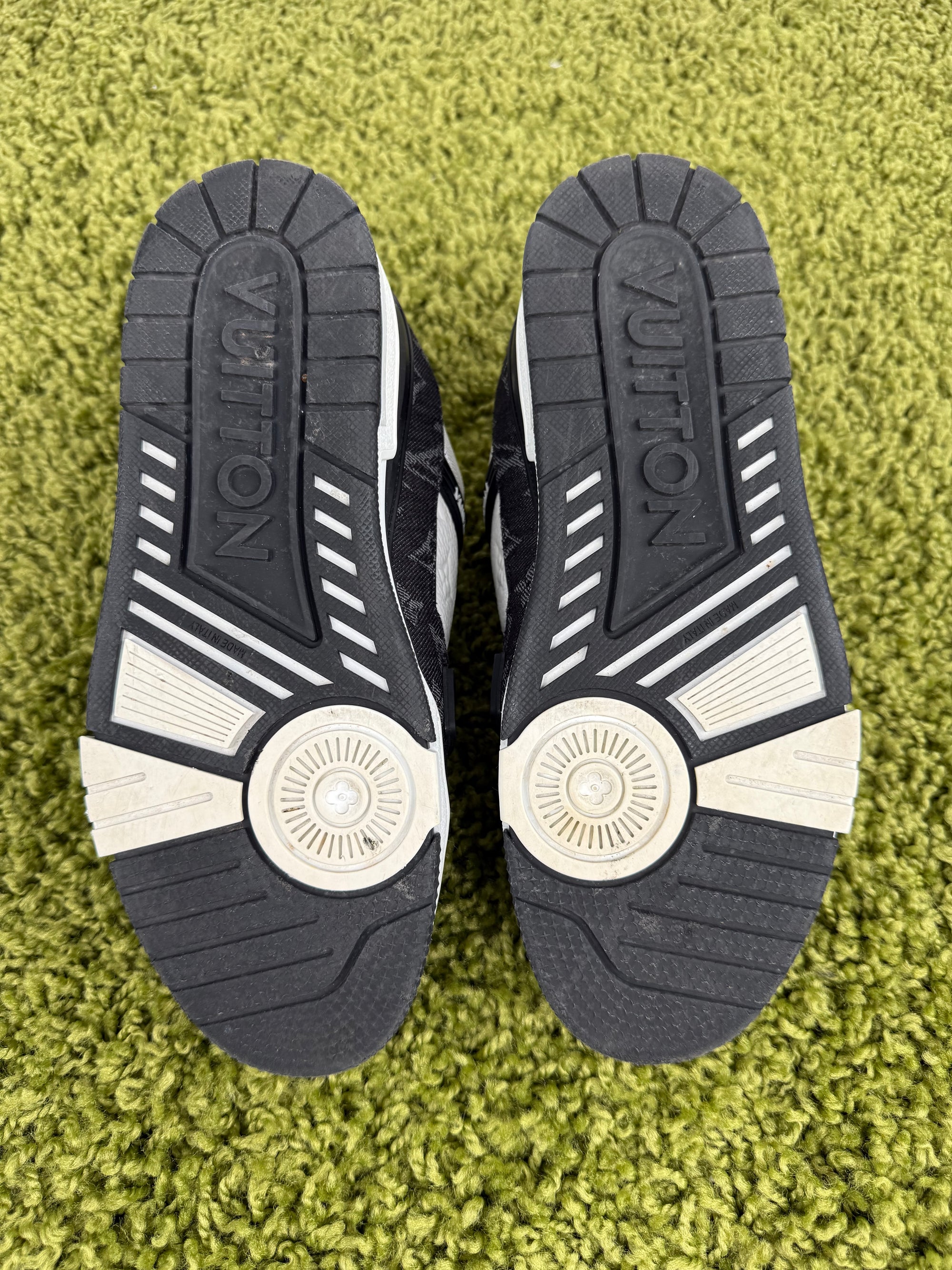 Louis Vuitton trainer Nera 6.5