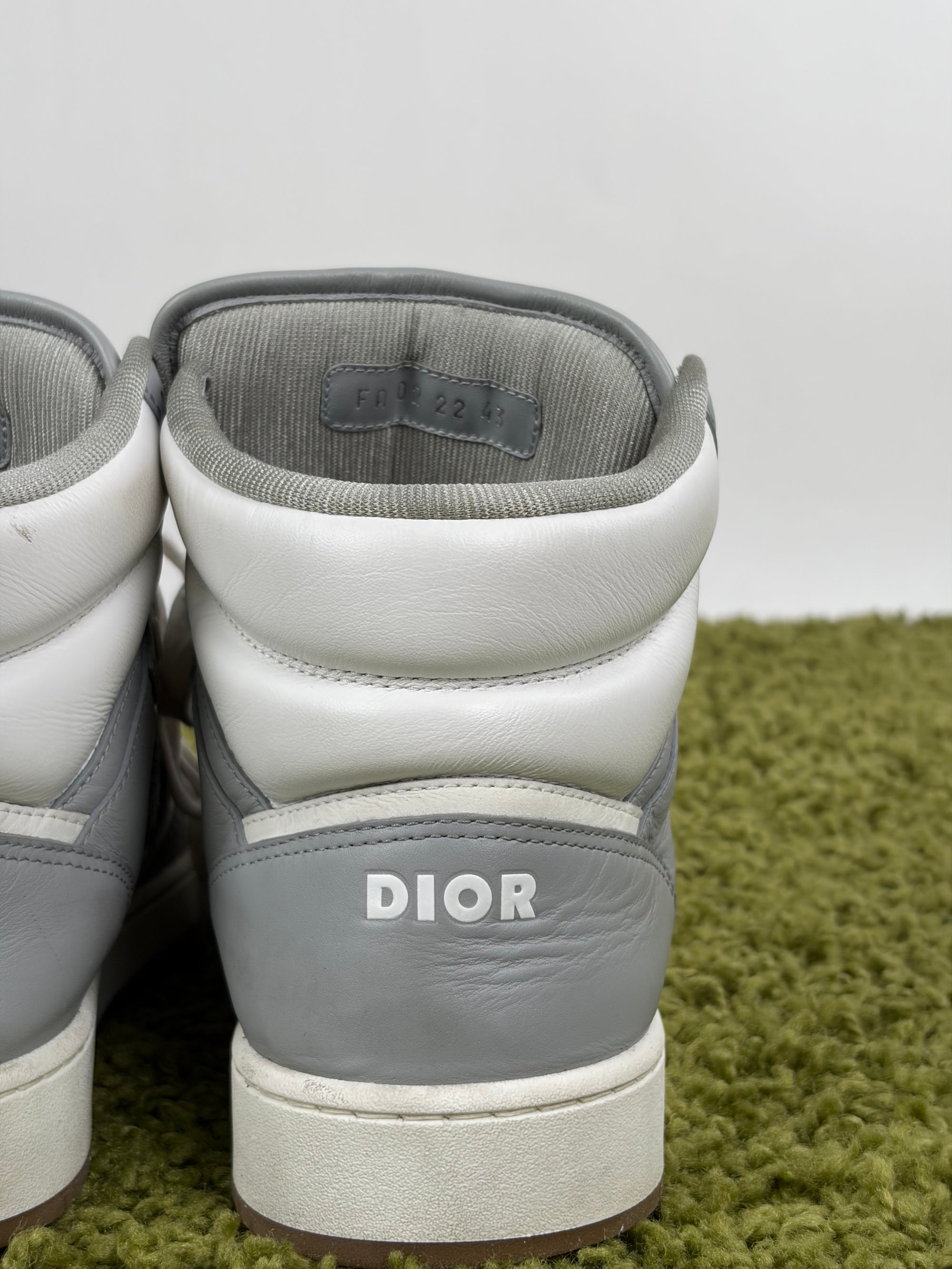 Dior B27 alte Size 43 grigie e bianche