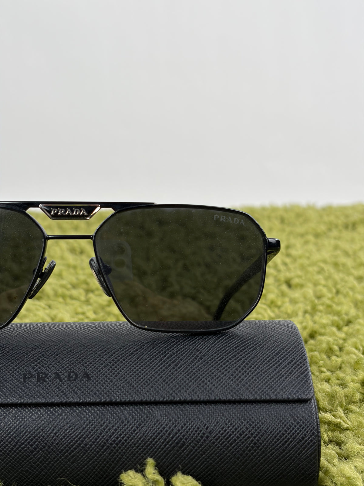 Occhiali da sole Prada PR  Nero