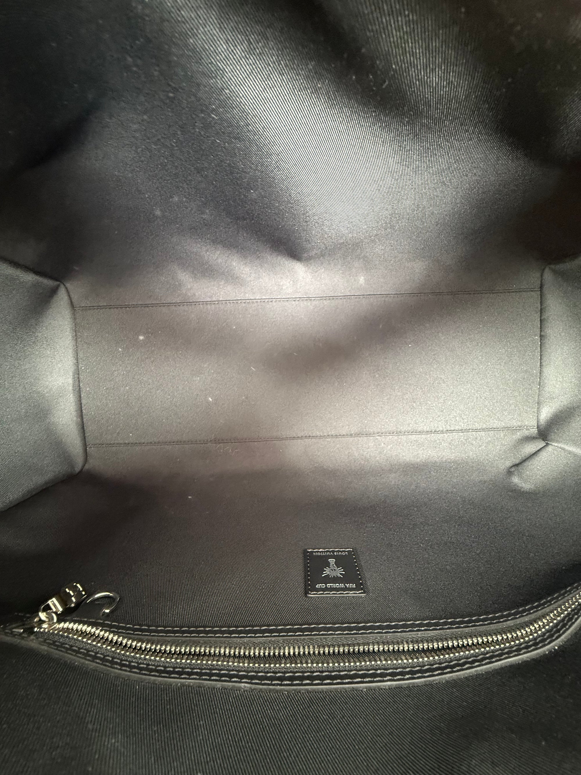 Borsone Louis Vuitton Keepal x fifa word cup
