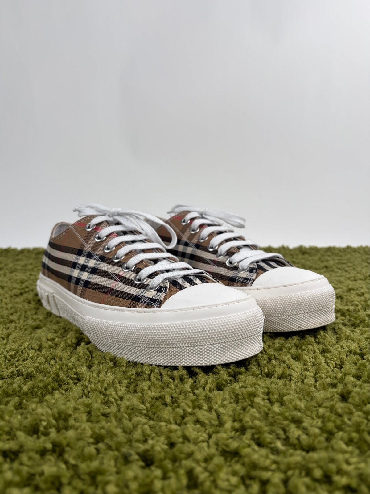 Burberry Check Sneaker Beige 45 - Second Hand Di Fiore