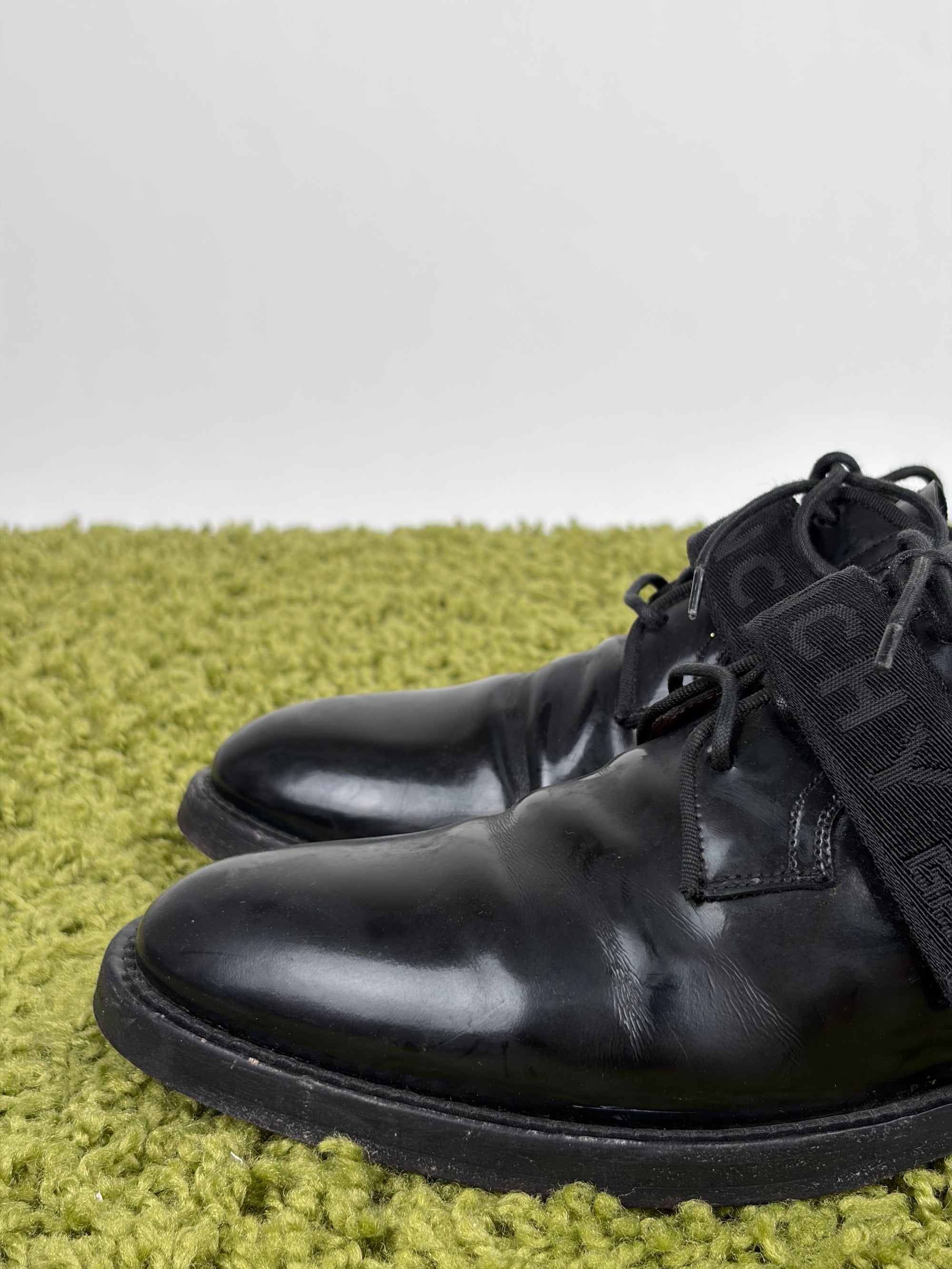 Cruz Givency Size 41 neri