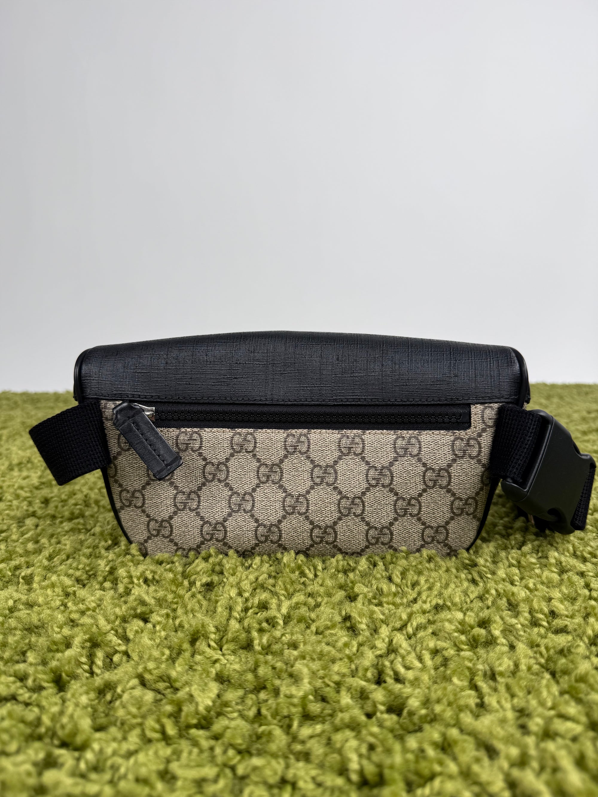 Marsupio Gucci Monogram In tela Beige