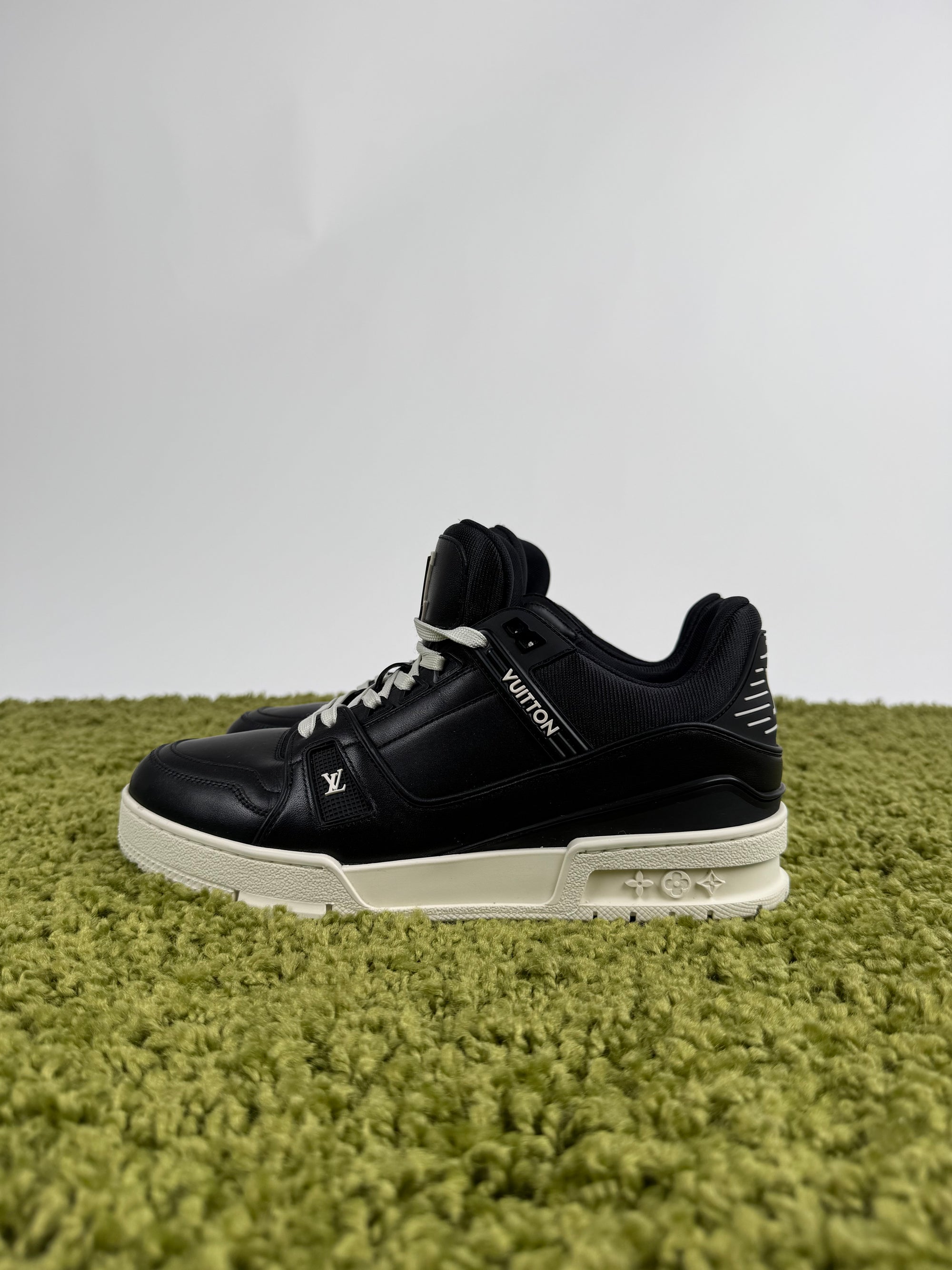 Louis Vuitton Trainer 40 veste 41