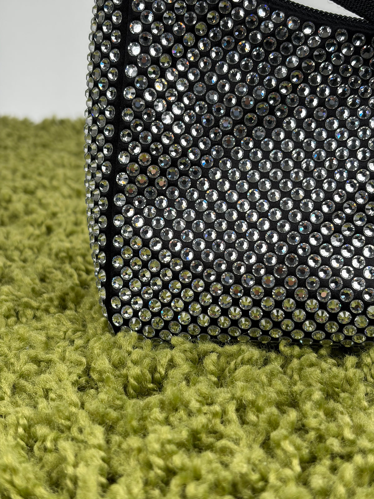 Borsa Prada Re Edition Nera con Cristalli