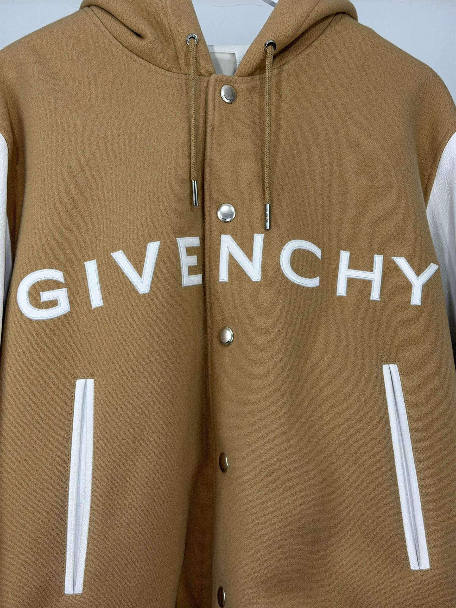 Giacca Givenchy Size 52 marroncino e bianco