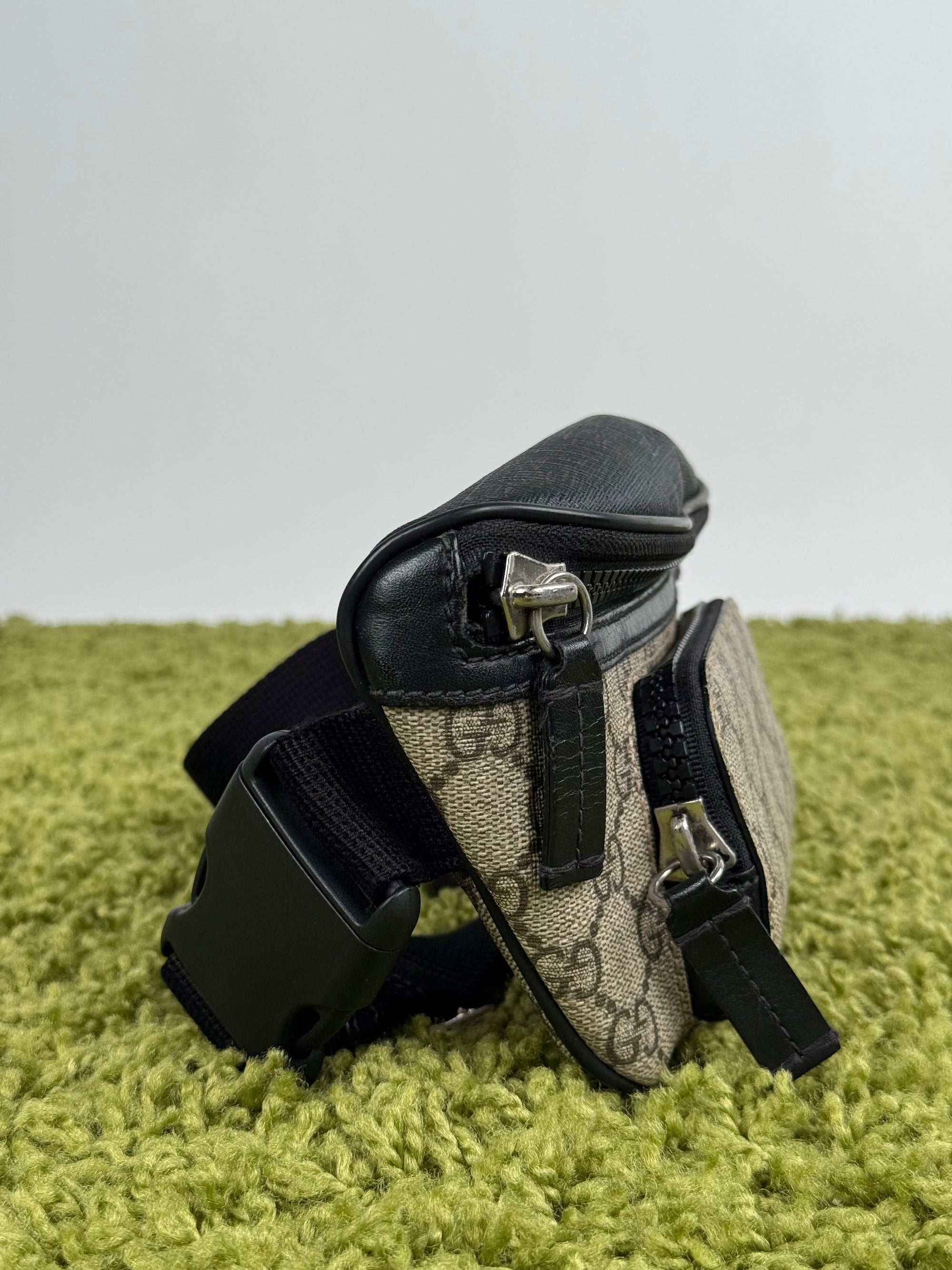 Marsupio Gucci Monogram In tela Beige