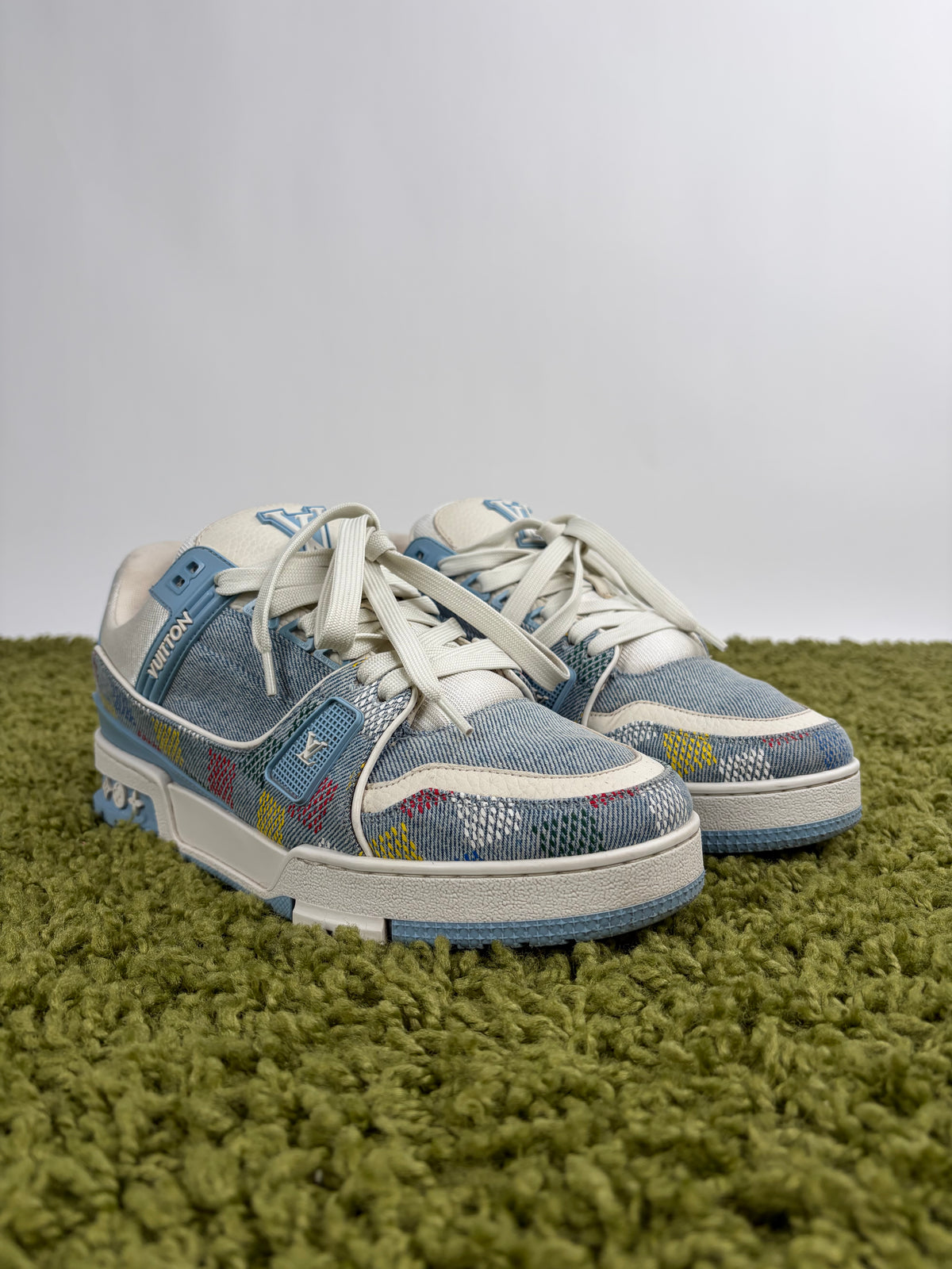 Louis Vuitton Trainer in Denim azzurra 6