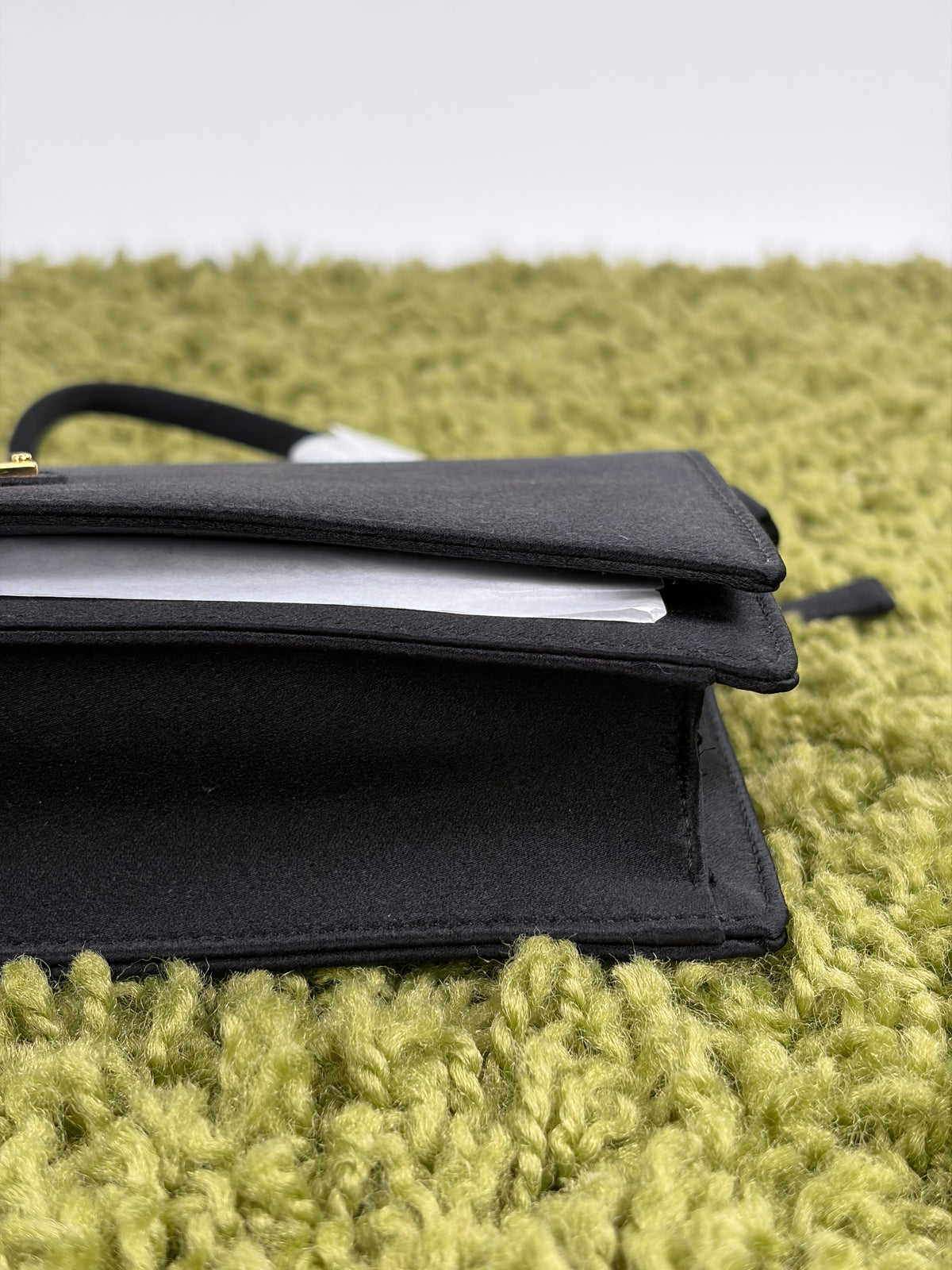 Borsa a spalla Prada Mini in raso Nero