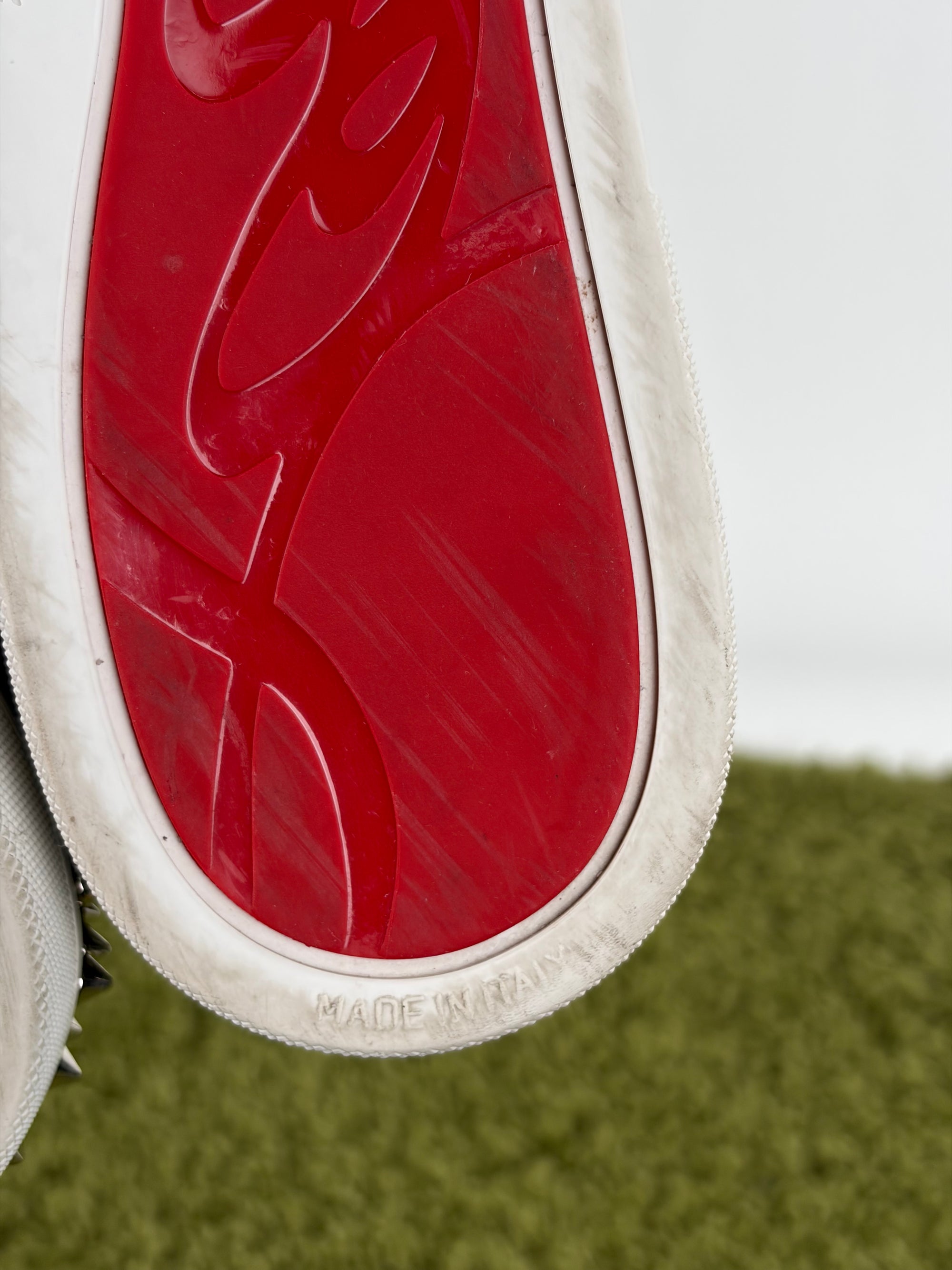Louboutin basse Size 43 nere