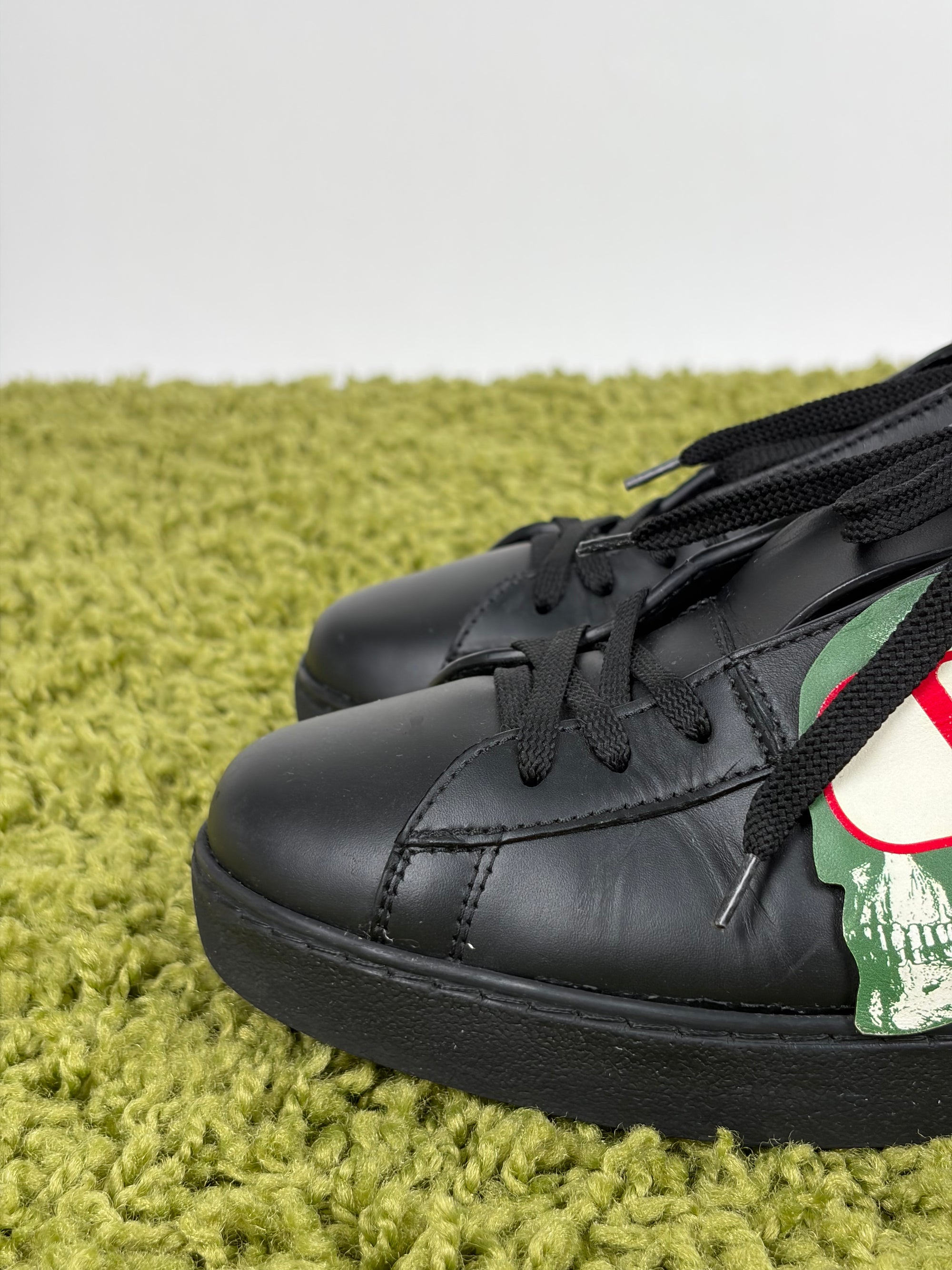 Valentino Rockstud Size 41 nere rosse e verdi