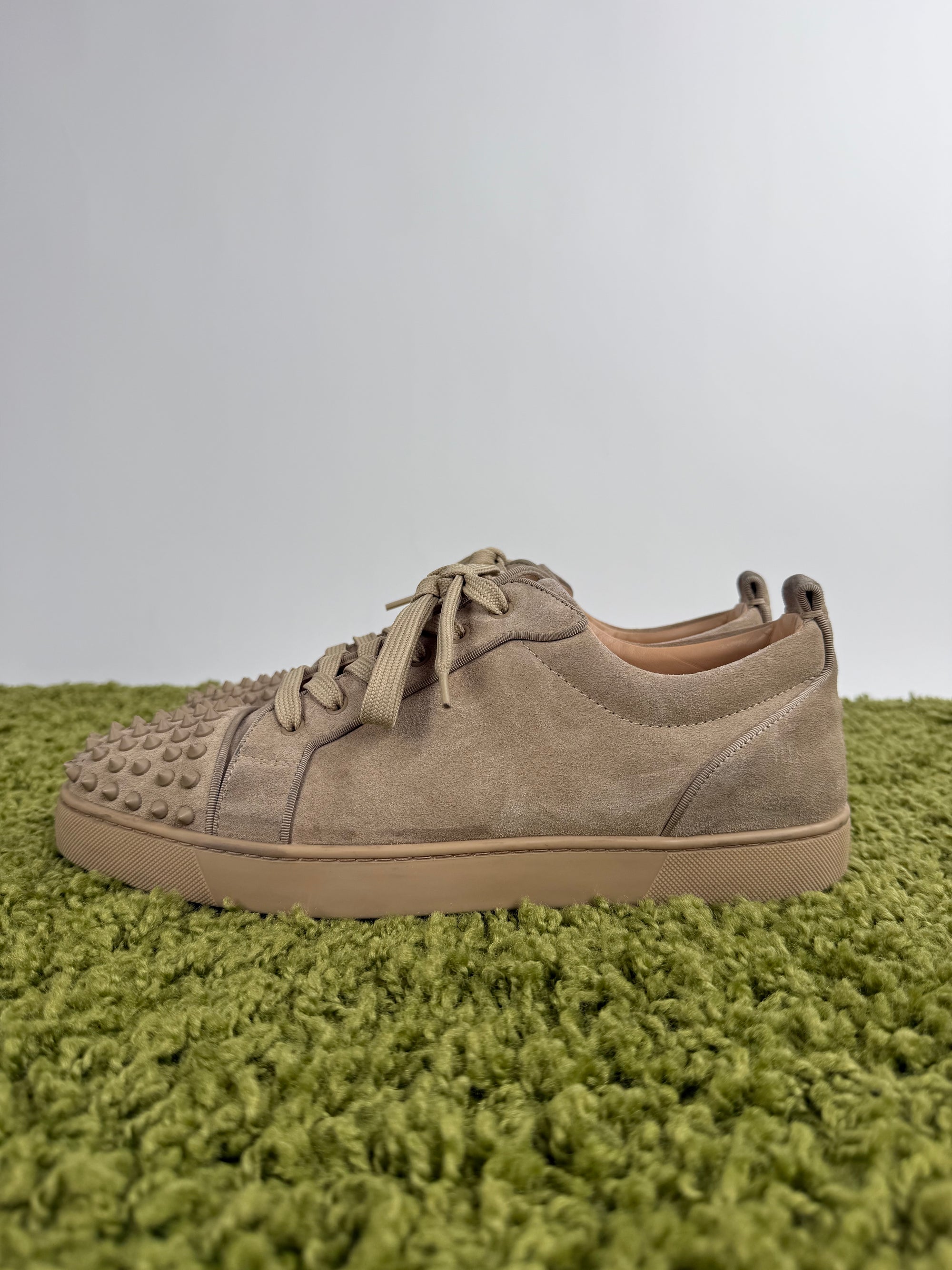 Christian Louboutin Spikes Beige 46