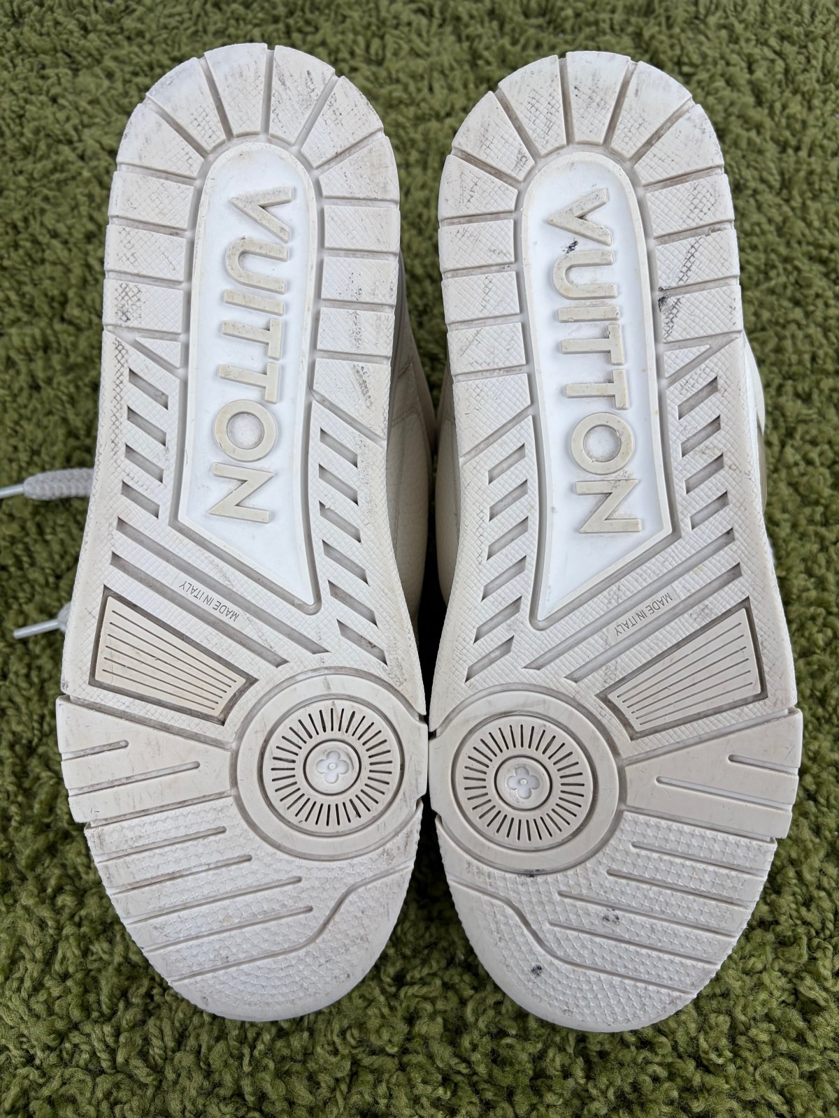 Louis Vuitton Skate Beige 8 - Second Hand Di Fiore