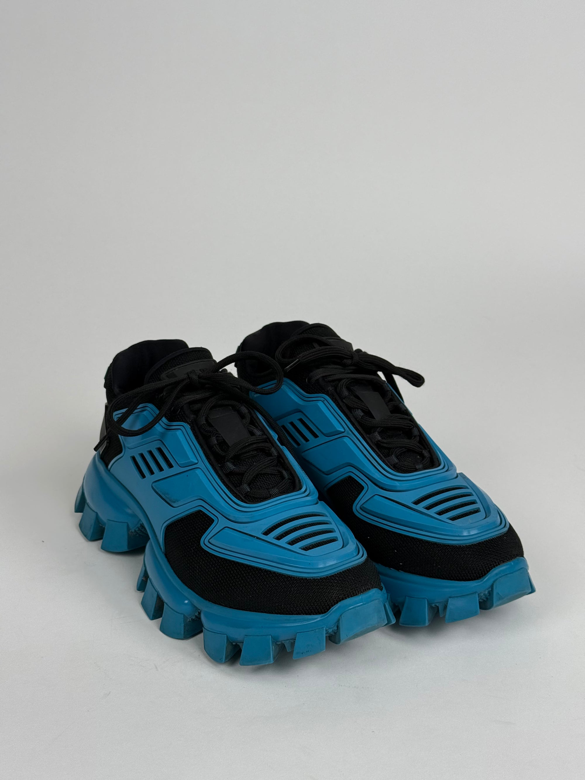 Prada Thunder Size 6=40 nera e blu