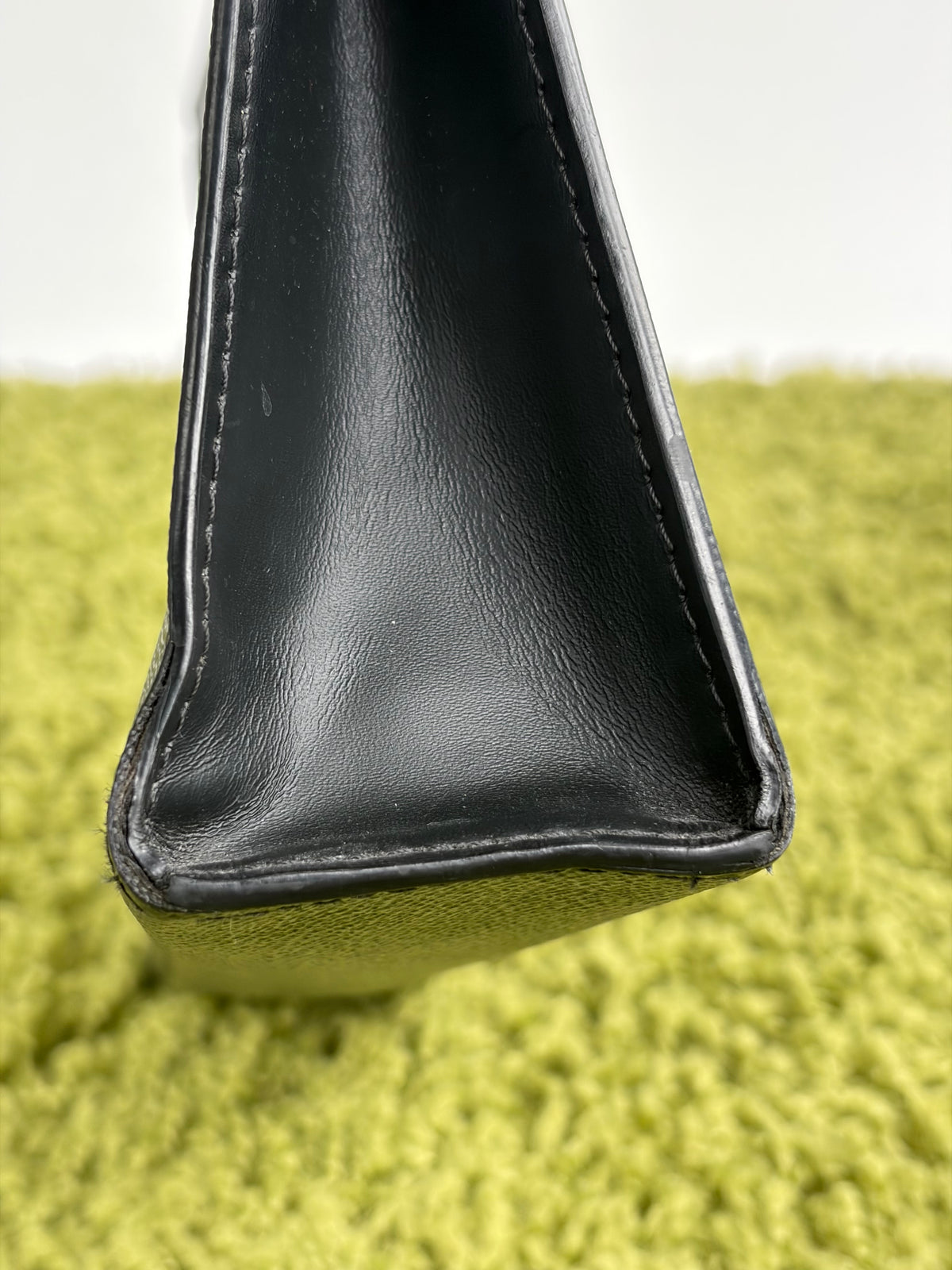 Pochette MM Voyage Louis Vuitton Nera